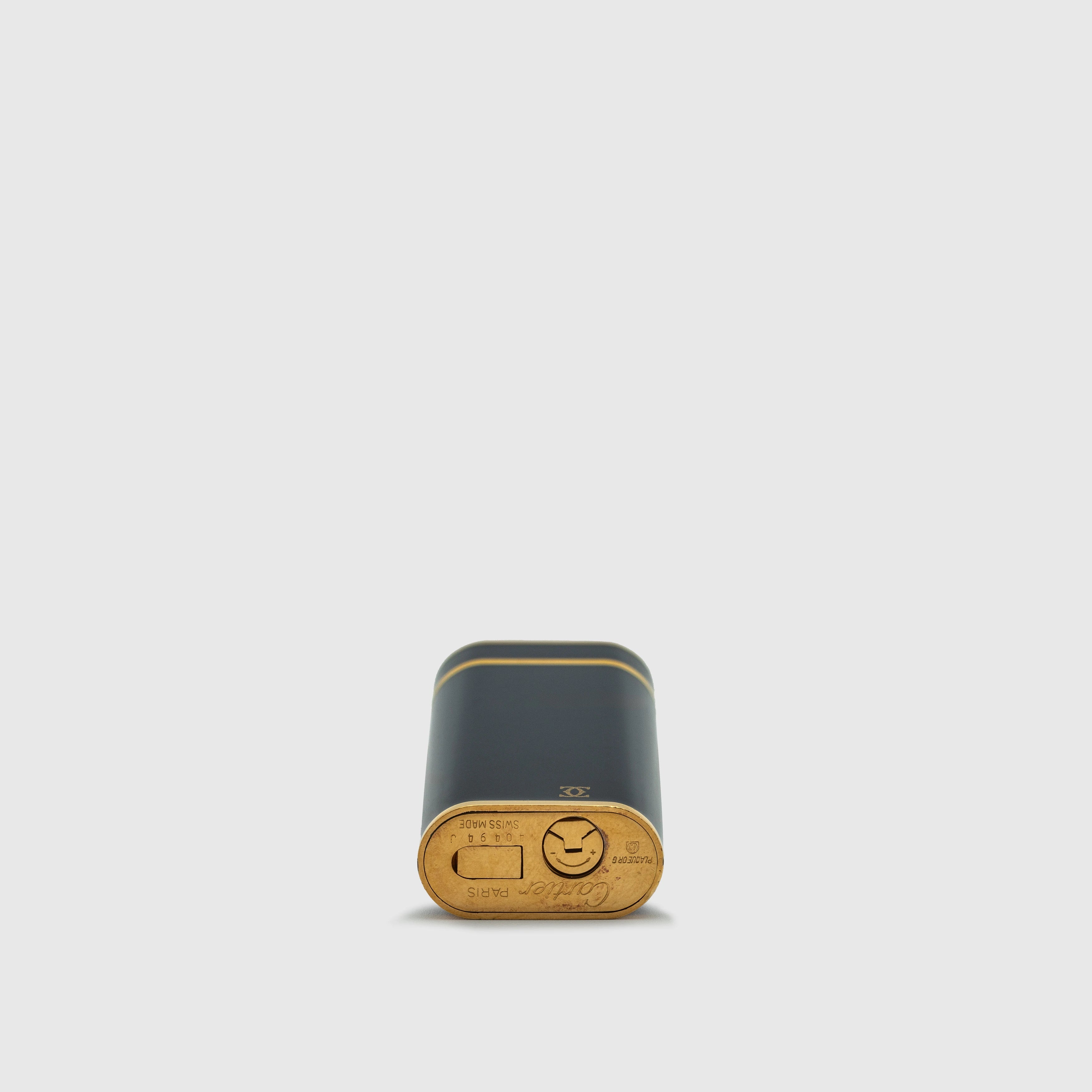 1980's Vintage Must De Cartier Gold Plated Lighter - Dark Blue