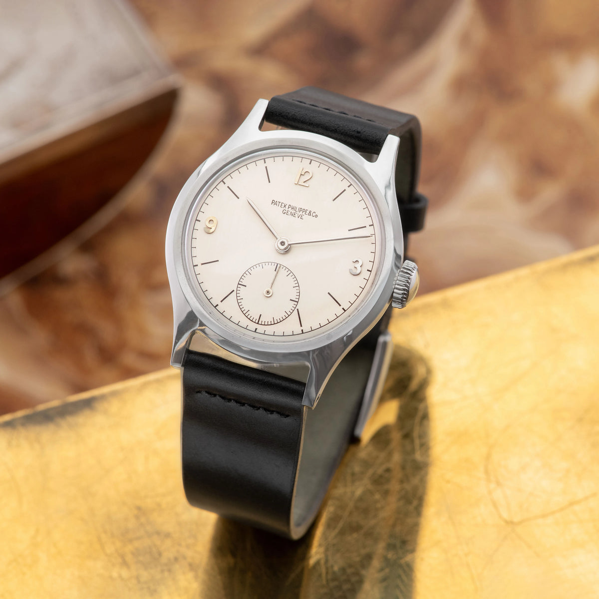 1944 Patek Philippe Calatrava Ref. 565 (Extract from Archives)