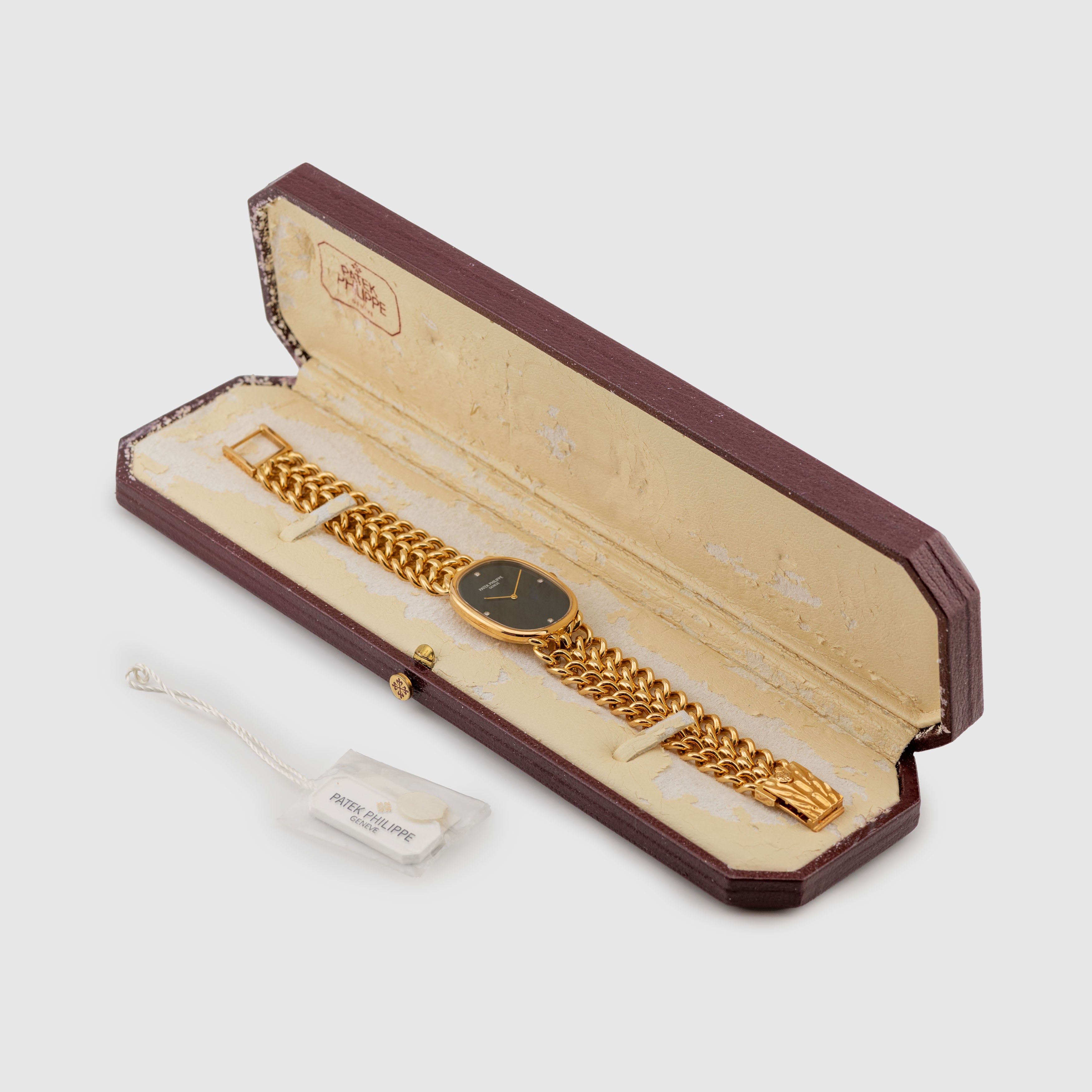 1990's Patek Philippe Ellipse with Special Bracelet Ref. 3848 (Box and Hang Tag)