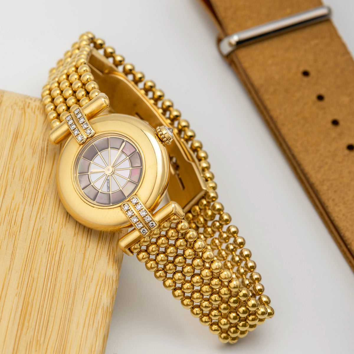 1990's Cartier Colisee Mother of Pearl Dial Diamonds Beads Bracelet Ref. 19801 (with Box)