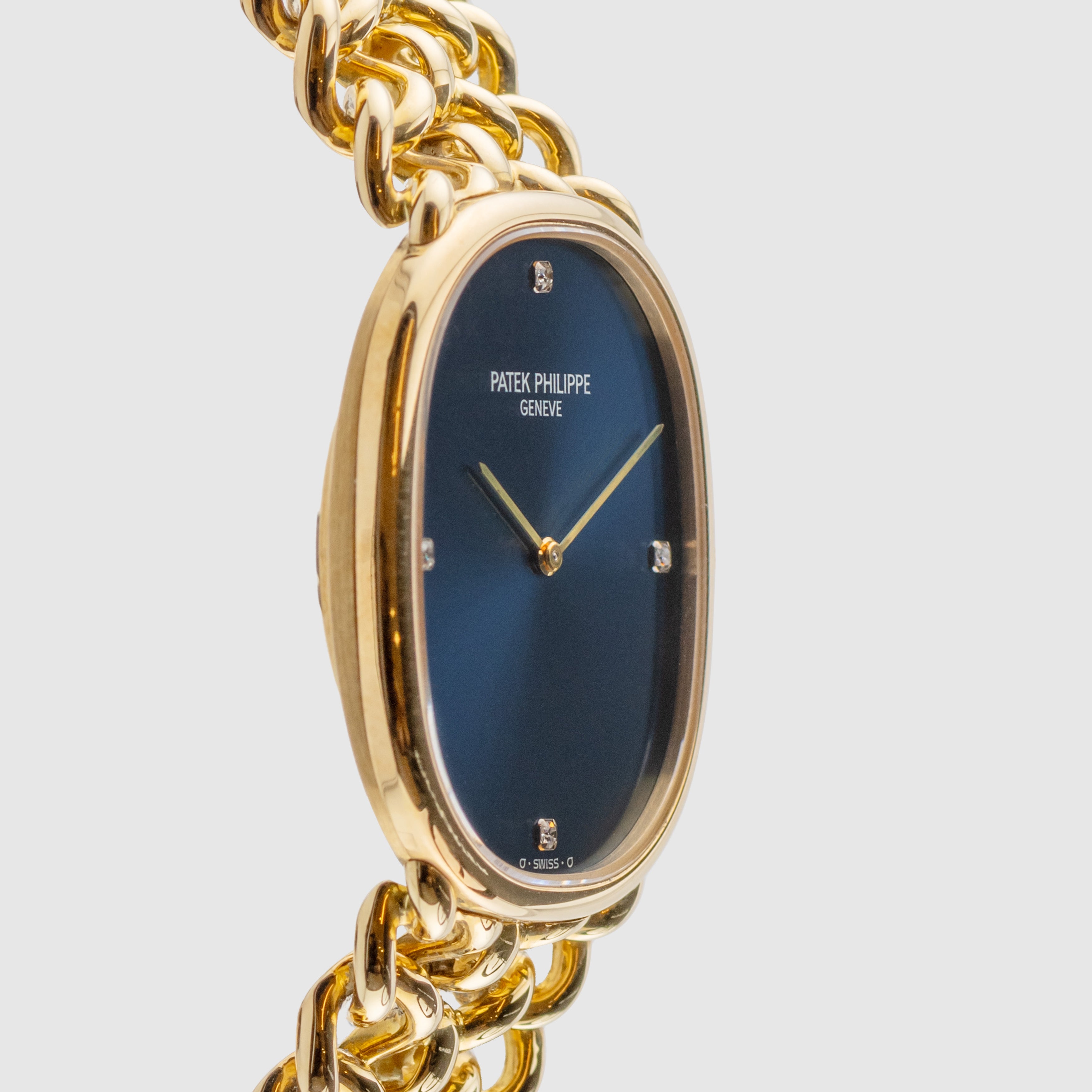 1990's Patek Philippe Ellipse with Special Bracelet Ref. 3848 (Box and Hang Tag)
