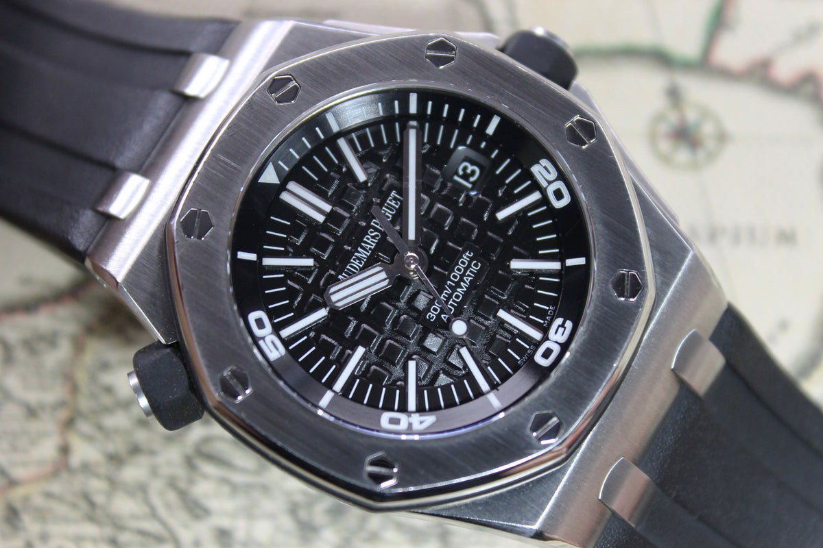 2010 - Audemars Piguet Offshore Diver (Full Set) - Momentum Dubai
