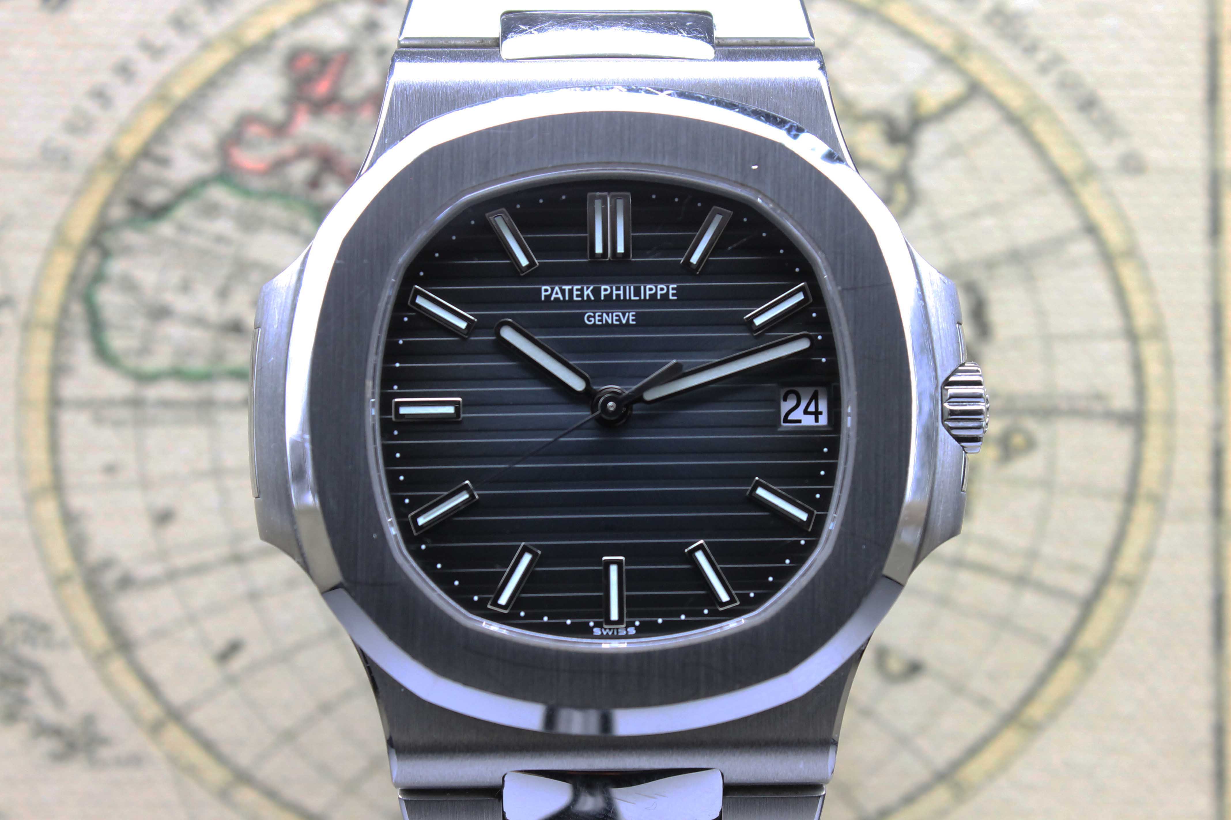 2016 Patek Philippe Nautilus Unpolished Ref. 5711/1A-010 (Full Set)