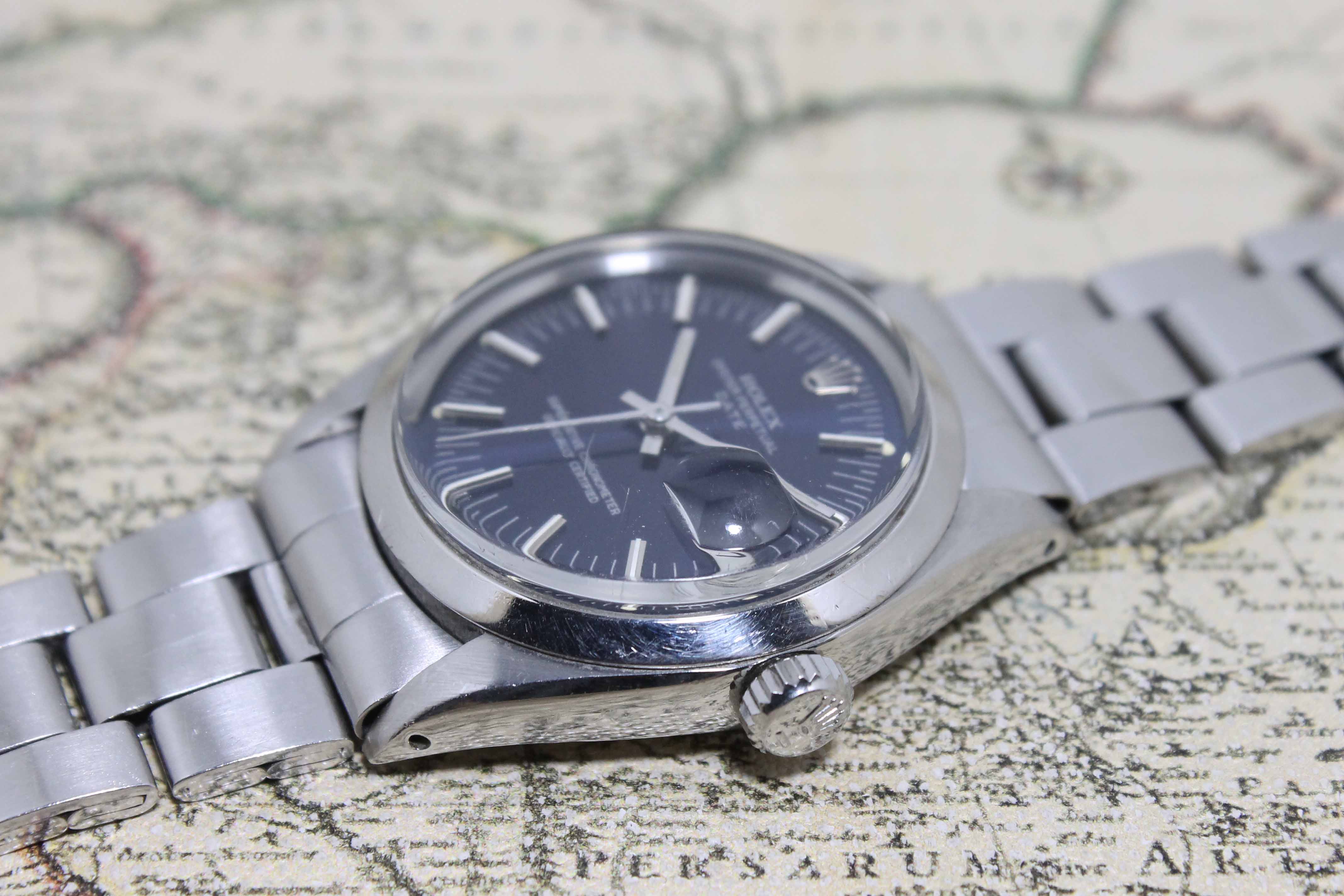 1972 Rolex Date Blue Dial Ref. 1500 (with Certificate & Orig. Invoice )