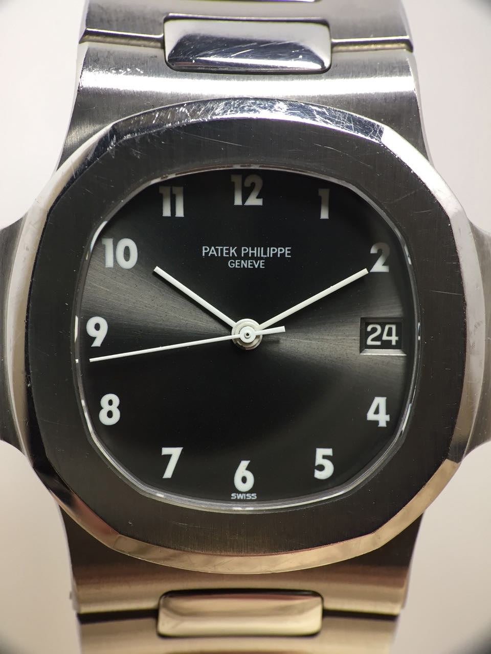 Patek Philippe Nautilus Ref. 3800 Year 1984 (with Extract from Archives)