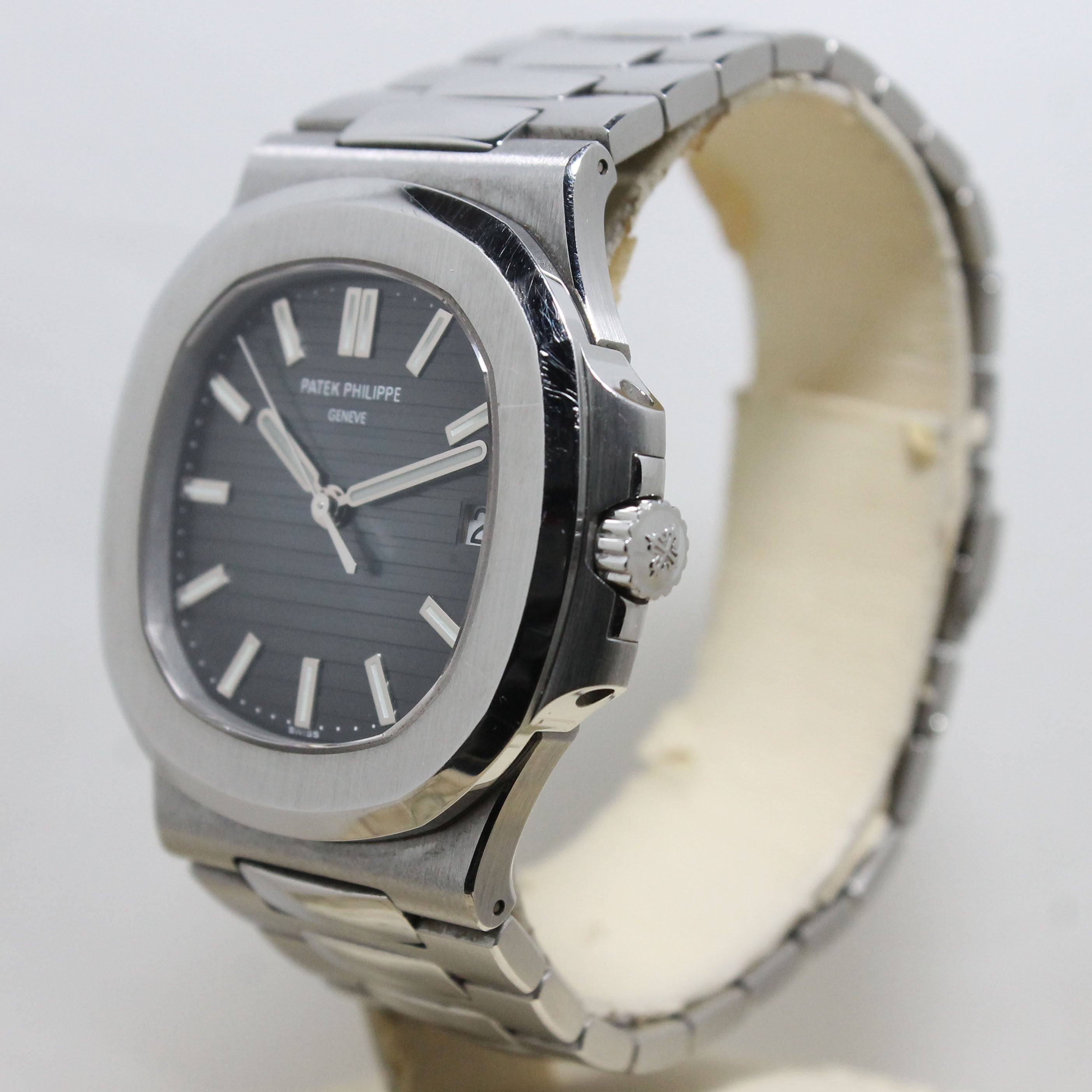 2016 Patek Philippe Nautilus Unpolished Ref. 5711/1A-010 (Full Set)