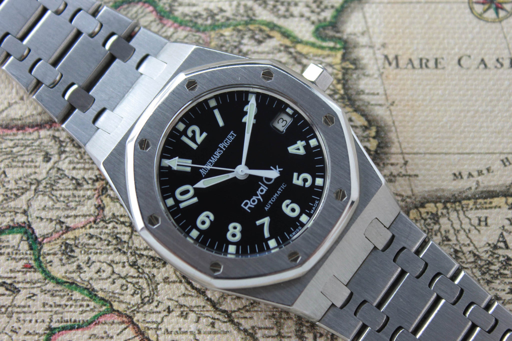 2001 - Audemars Piguet Royal Oak Military Dial - Momentum Dubai