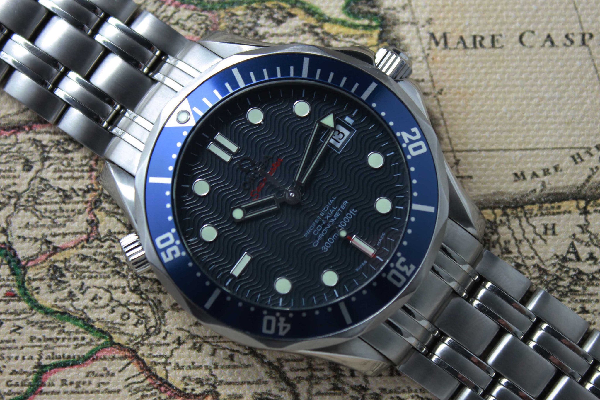2007 - Omega Seamaster Professional (full set) - Momentum Dubai