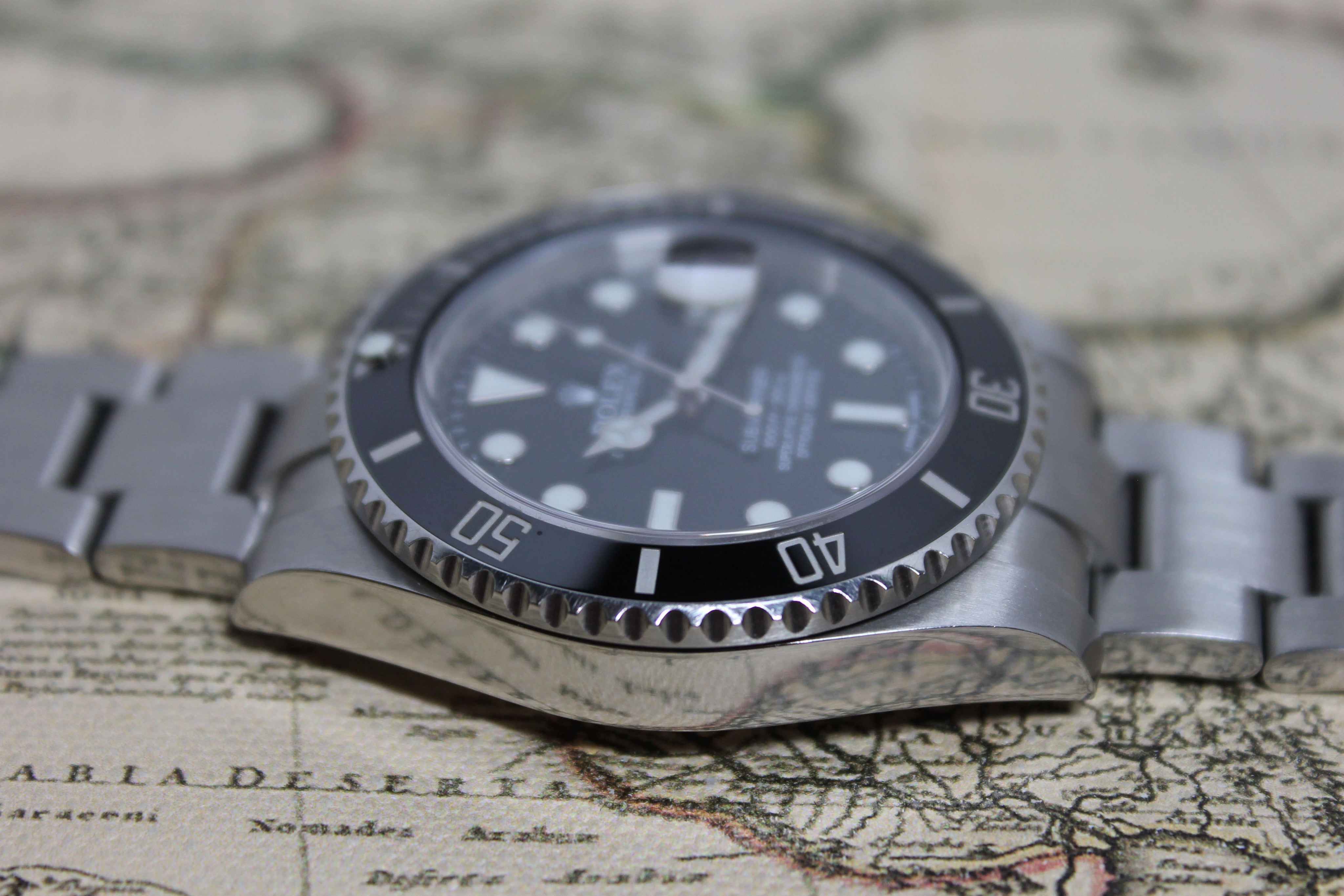 2011 - Rolex Submariner SRR - Near NOS (Full Set) -Price on request- - Momentum Dubai
