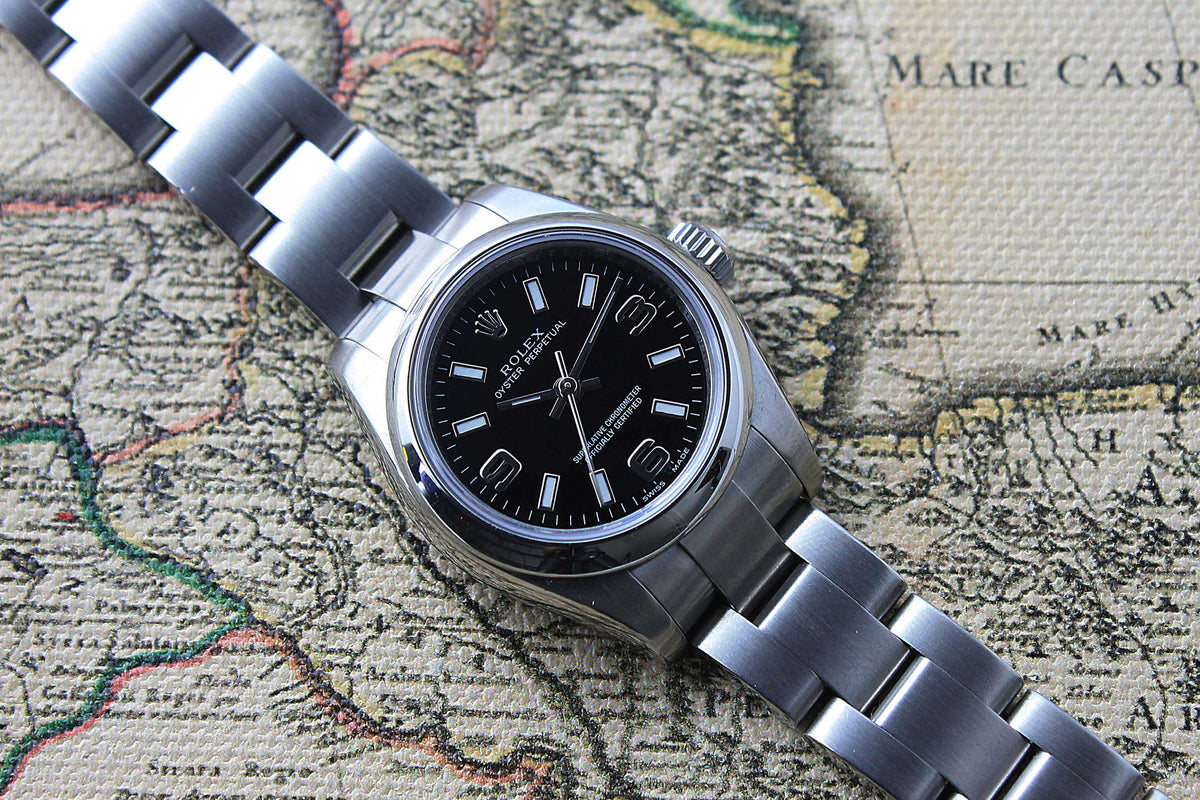 Rolex Lady Oyster Perpetual (3.1.636) - Momentum Dubai