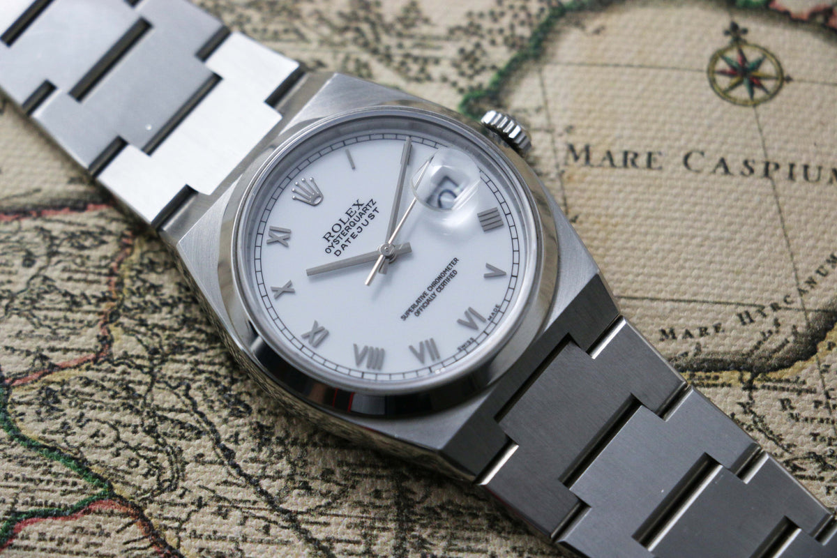 Rolex Oysterquartz (1.1.406) - Momentum Dubai