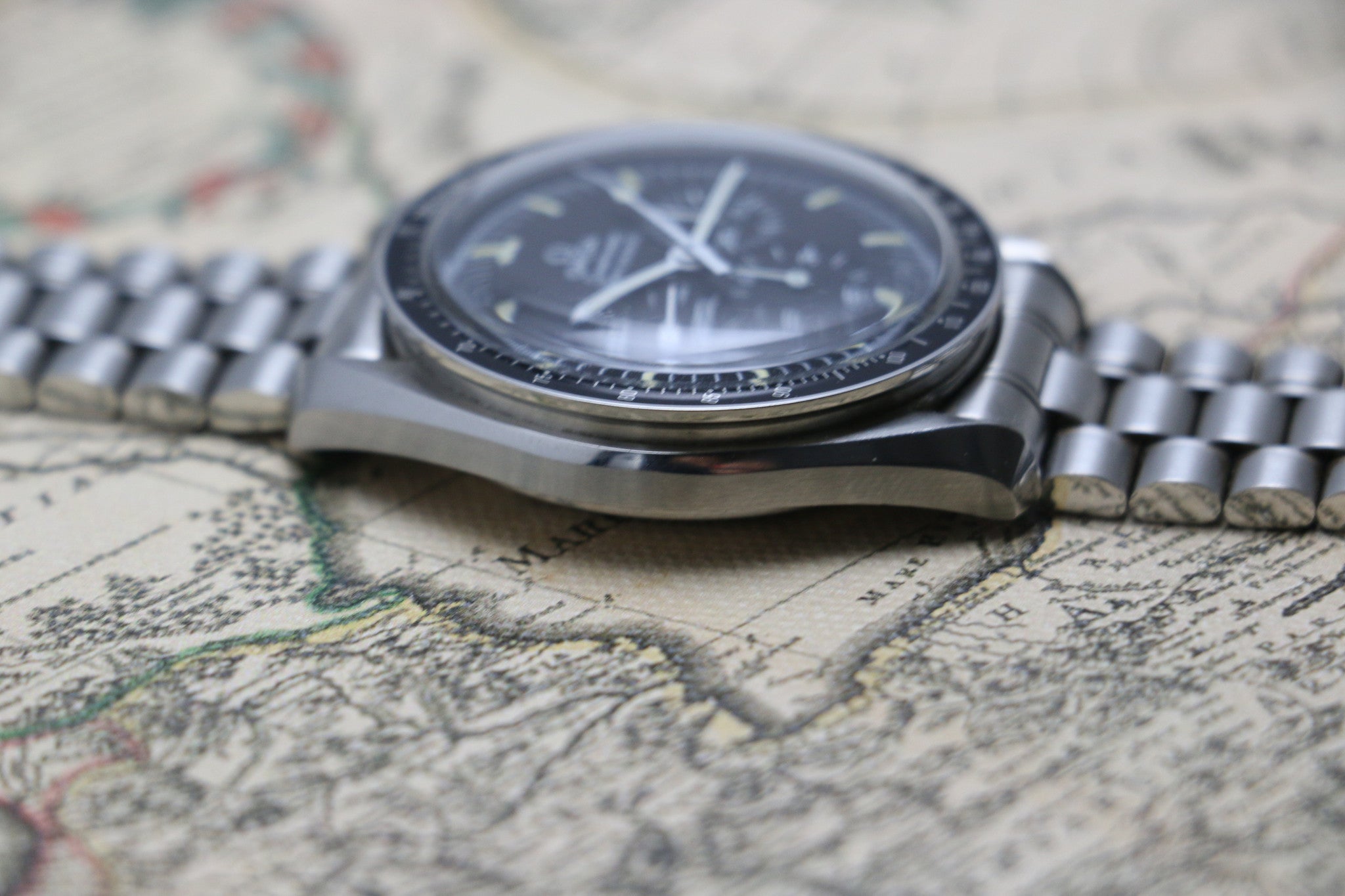Omega Speedmaster (3.1.646) - Momentum Dubai
