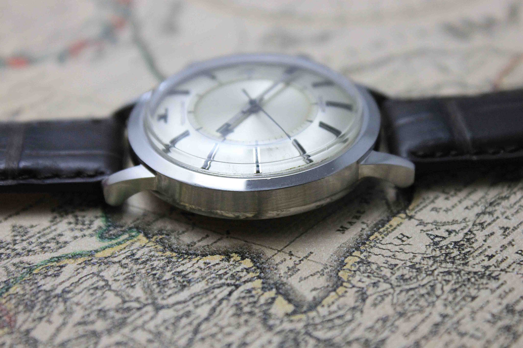 Jaeger LeCoultre Memovox (1.1.419) - Momentum Dubai
