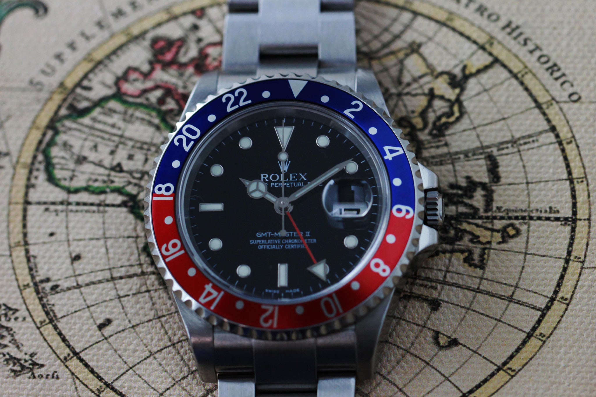 2004 - Rolex GMT Master II (full set) - Momentum Dubai