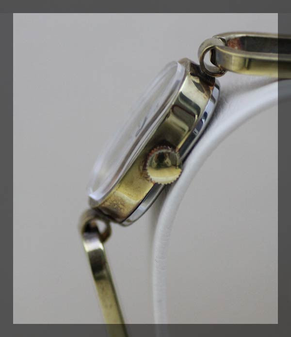 Pallas Bracelet Watch (Long) (2.5.163) - Momentum Dubai