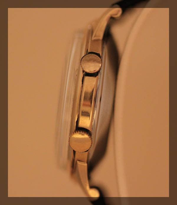 LeCoultre Memovox (3.1.041) - Momentum Dubai