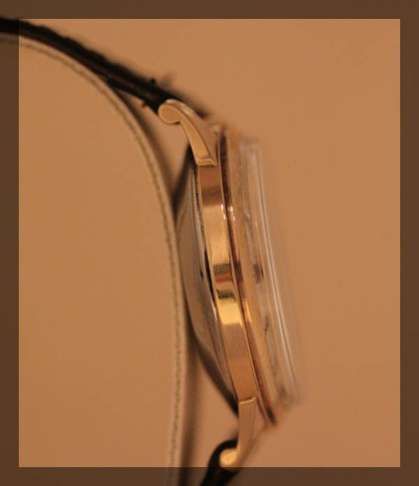 LeCoultre Memovox (3.1.041) - Momentum Dubai