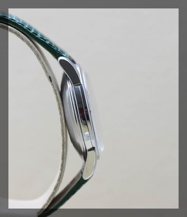 Omega Seamaster Calendar (1.1.233) - Momentum Dubai