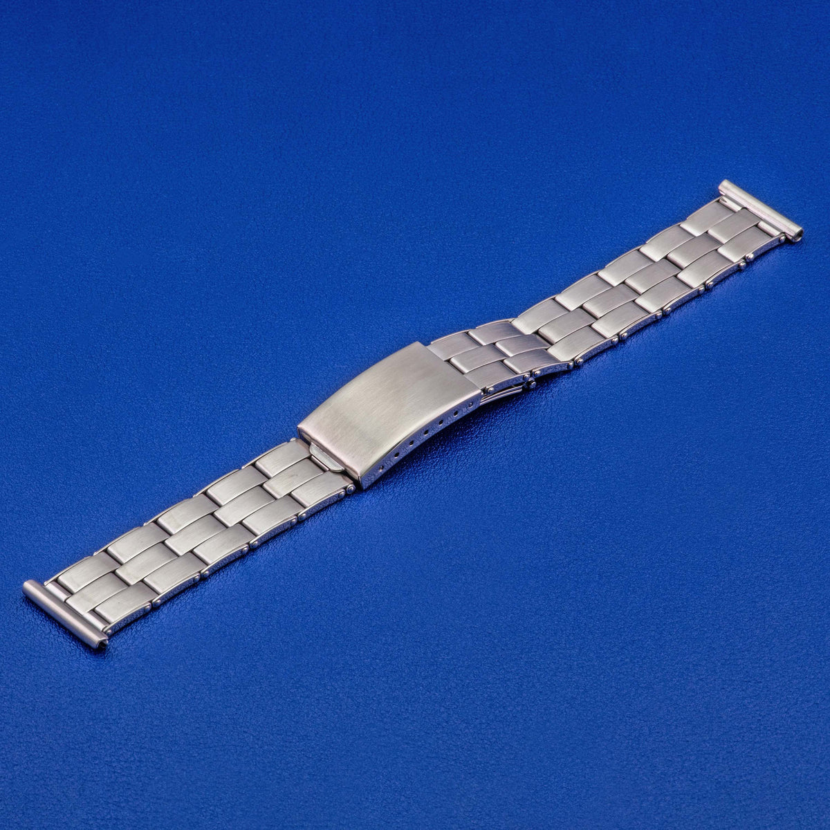 Private Eyes - Stainless Steel Bracelet Matte 3 Row - Type 6
