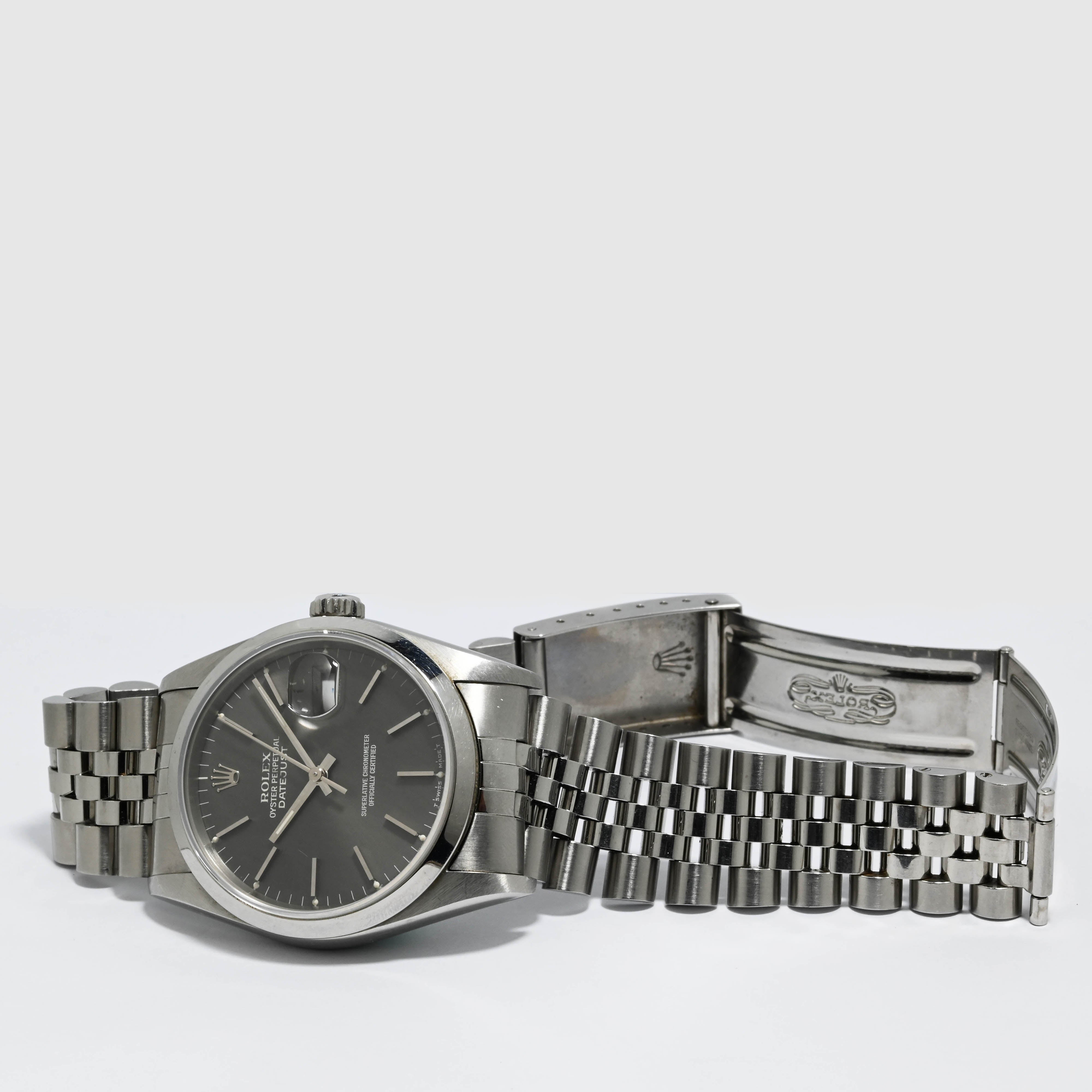 1993 Rolex Datejust Grey Dial Ref. 16200 (Full Set)