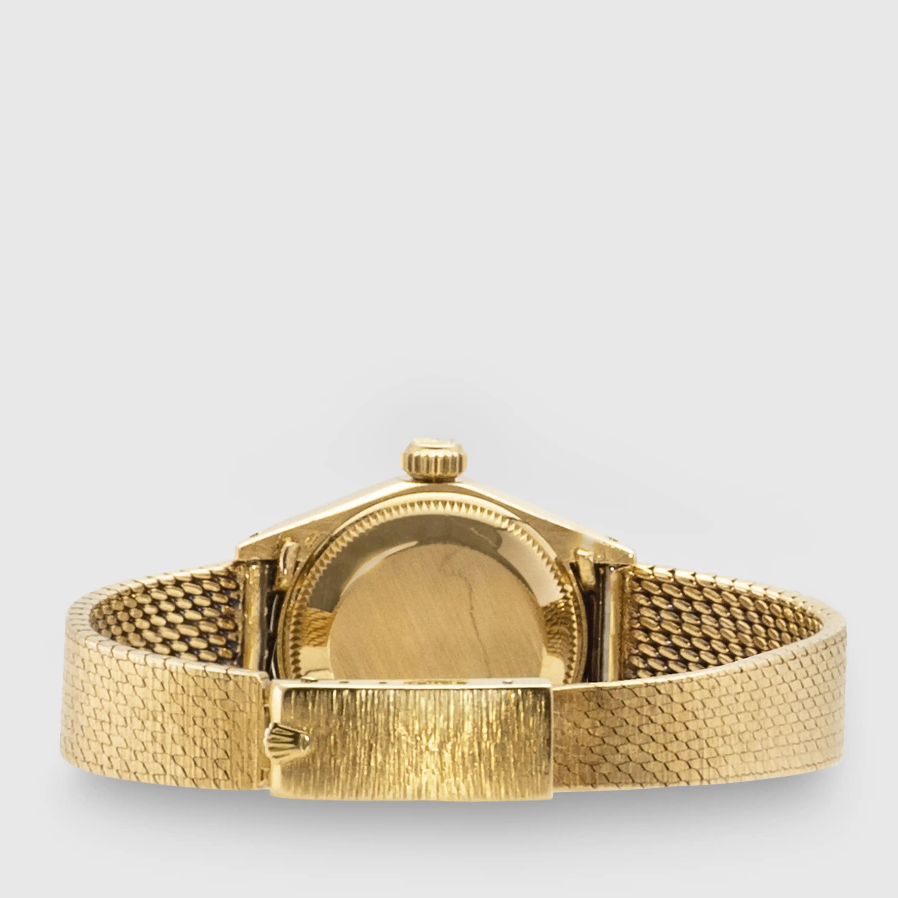 1972 Rolex Datejust Ladies Champagne Crosshair Dial Ref. 6900