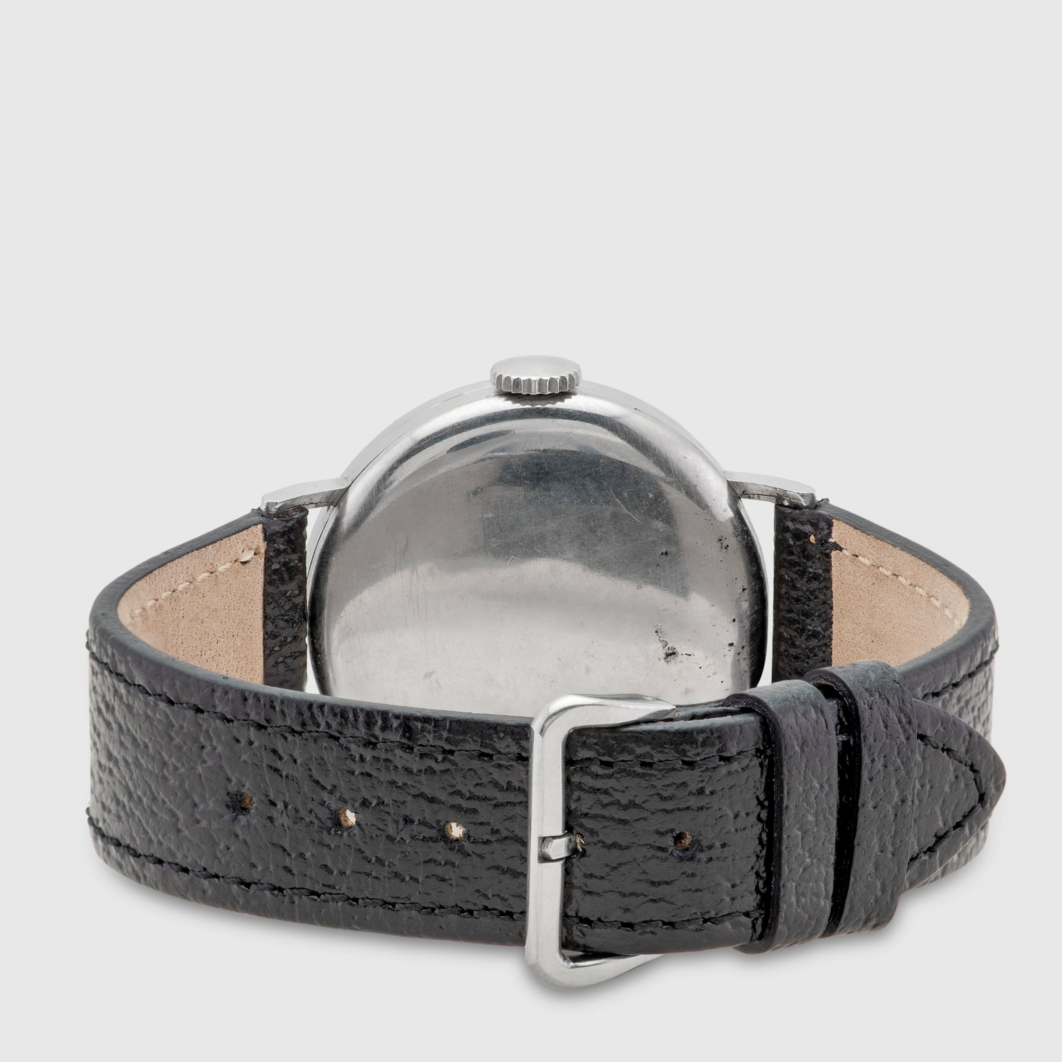 1941 Longines OverSize Salmon Dial Ref. 4366 (with Extract from the Archives)