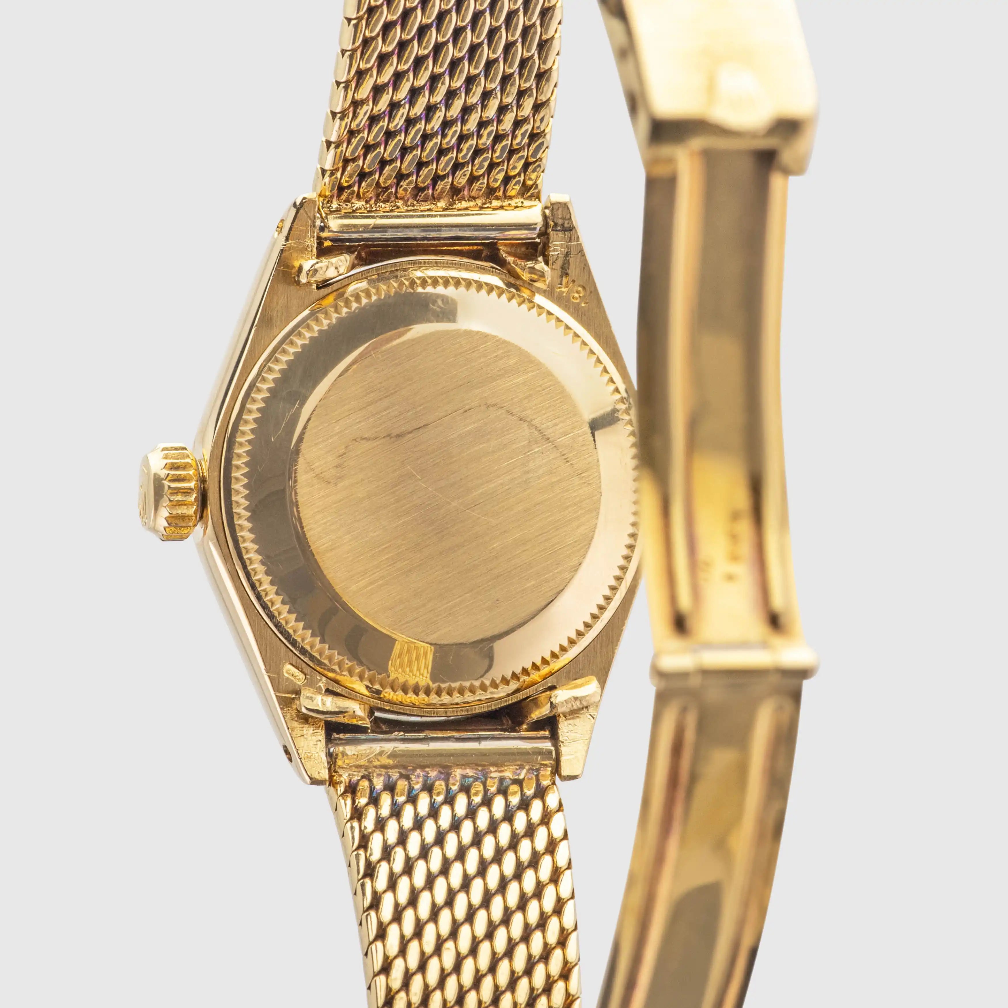 1972 Rolex Datejust Ladies Champagne Crosshair Dial Ref. 6900