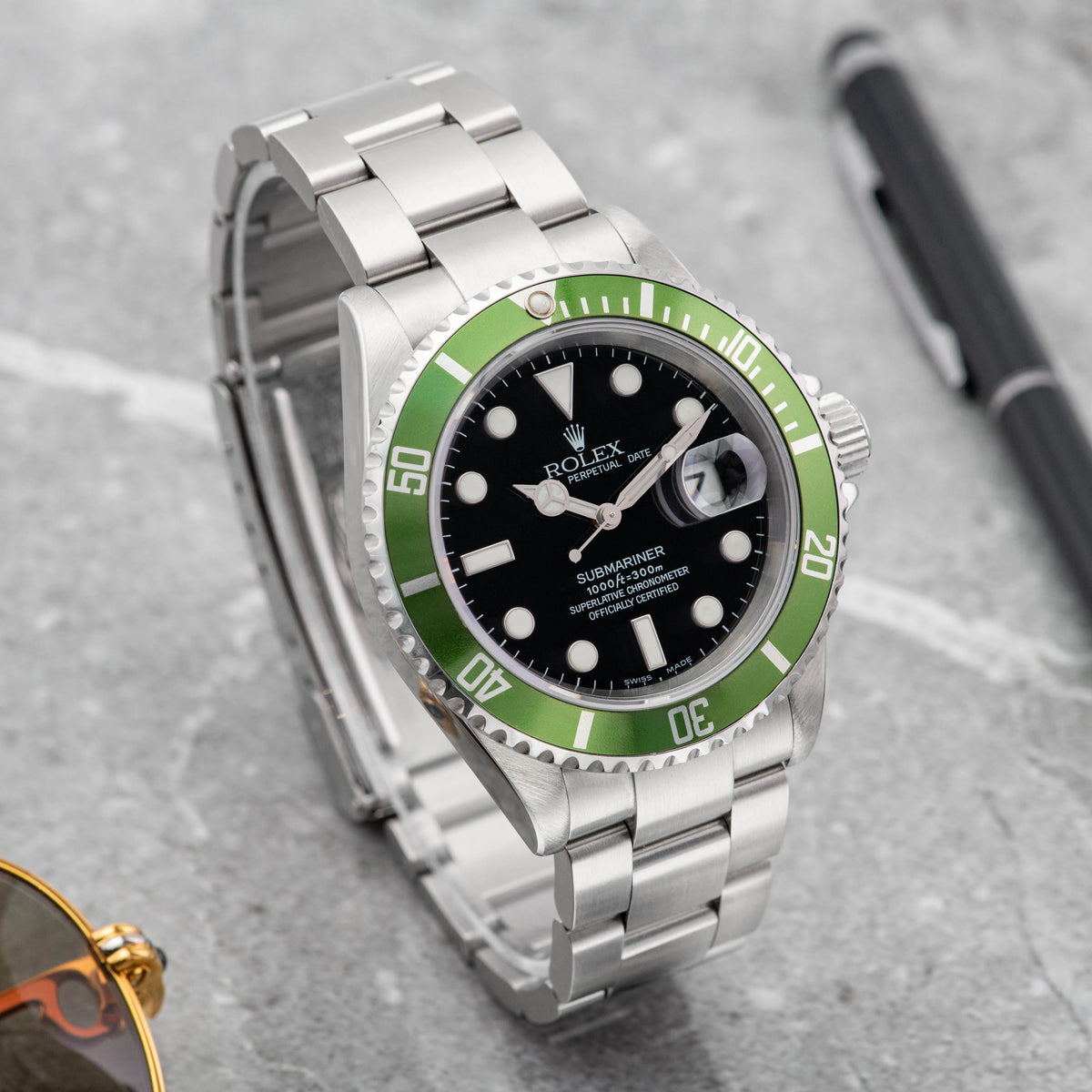 2004 Rolex Submariner F Series Ref. 16610T (Full Set)