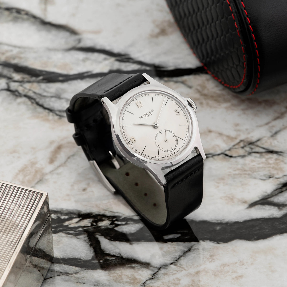 1944 Patek Philippe Calatrava Ref. 565 (Extract from Archives)