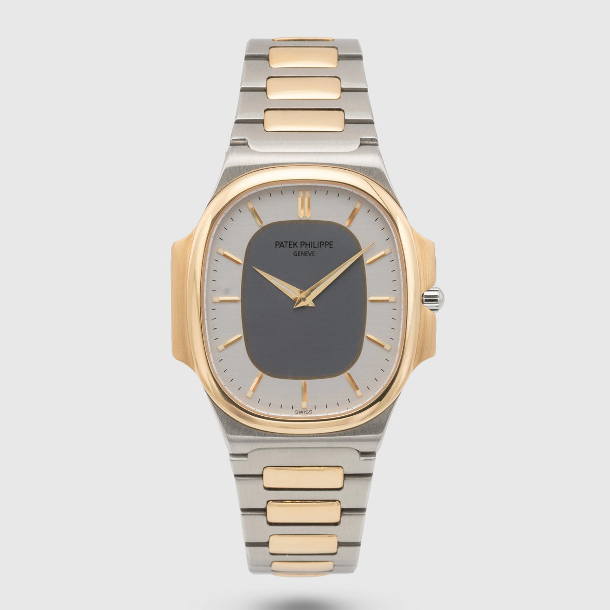 1981/1982 Patek Philippe Nautellipse St/G Ref. 3770/011 (Service Paper & Pouch)