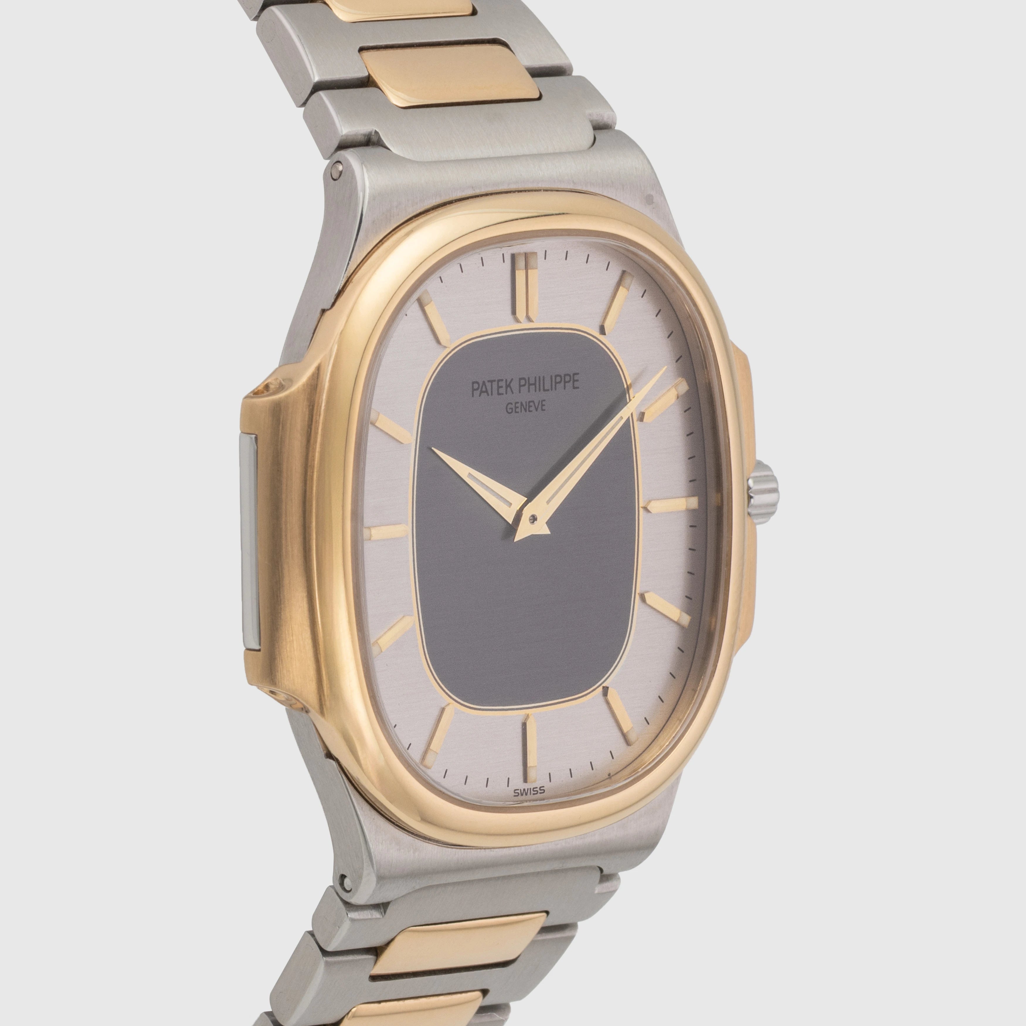 1981/1982 Patek Philippe Nautellipse St/G Ref. 3770/011 (Service Paper & Pouch)