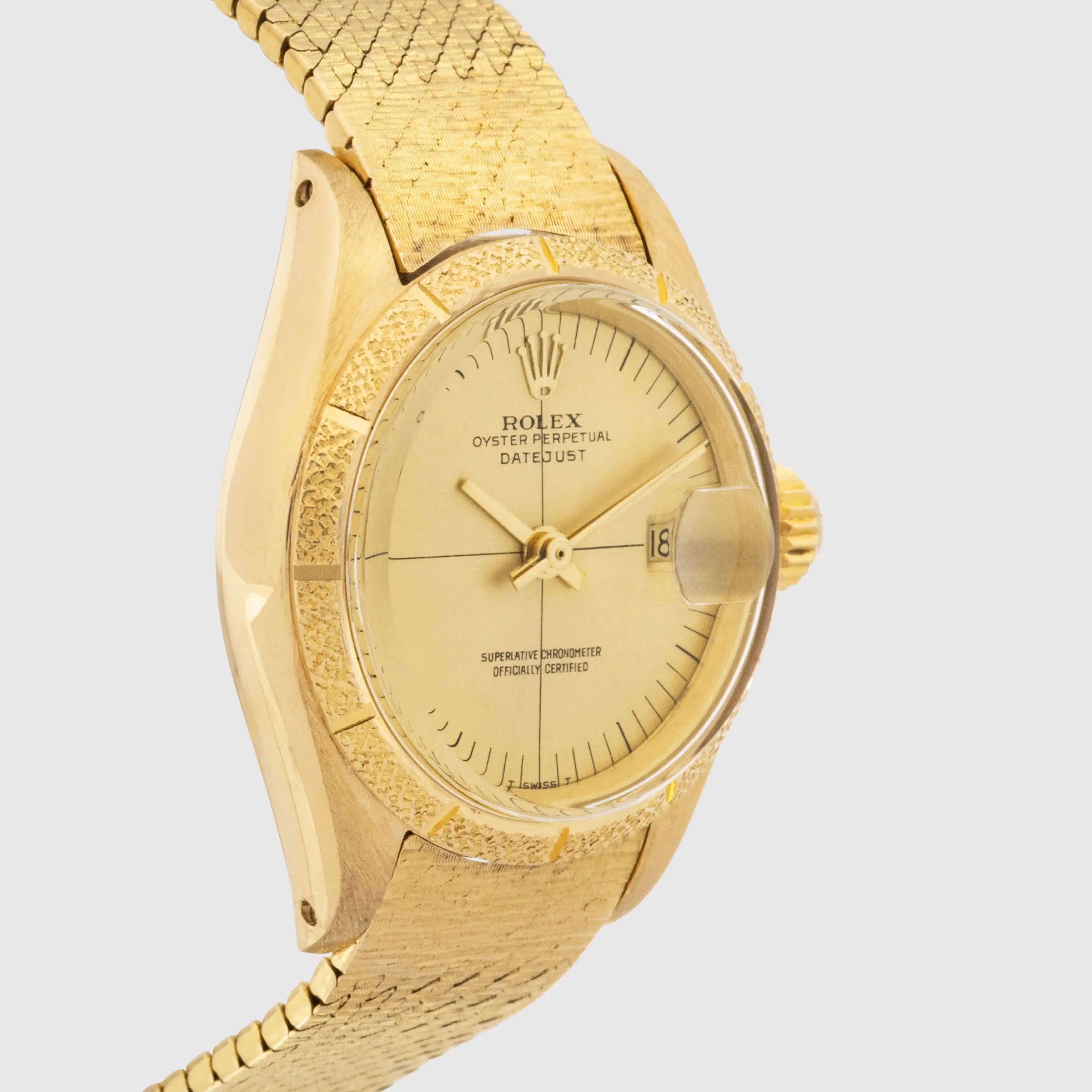 1972 Rolex Datejust Ladies Champagne Crosshair Dial Ref. 6900