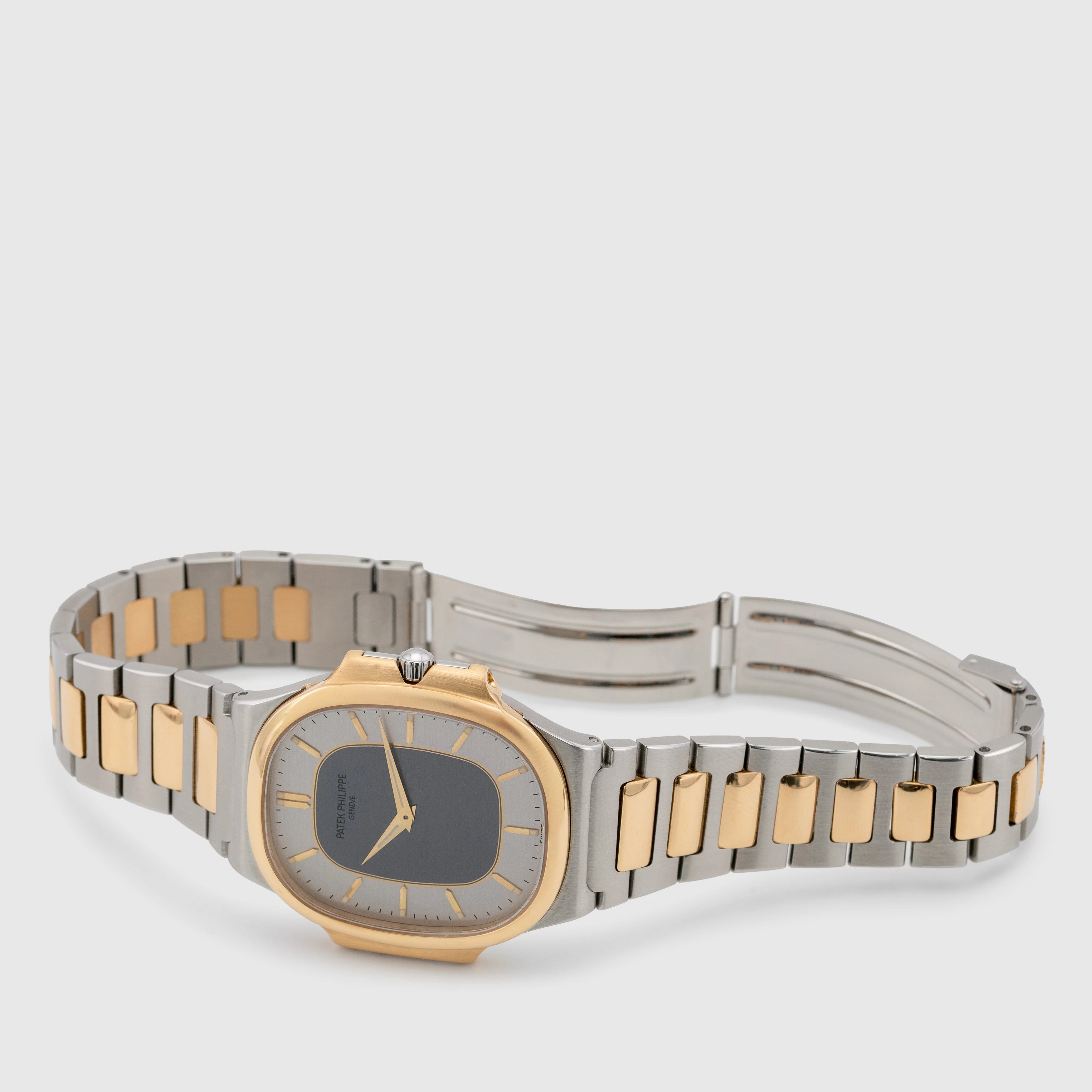 1981/1982 Patek Philippe Nautellipse St/G Ref. 3770/011 (Service Paper & Pouch)