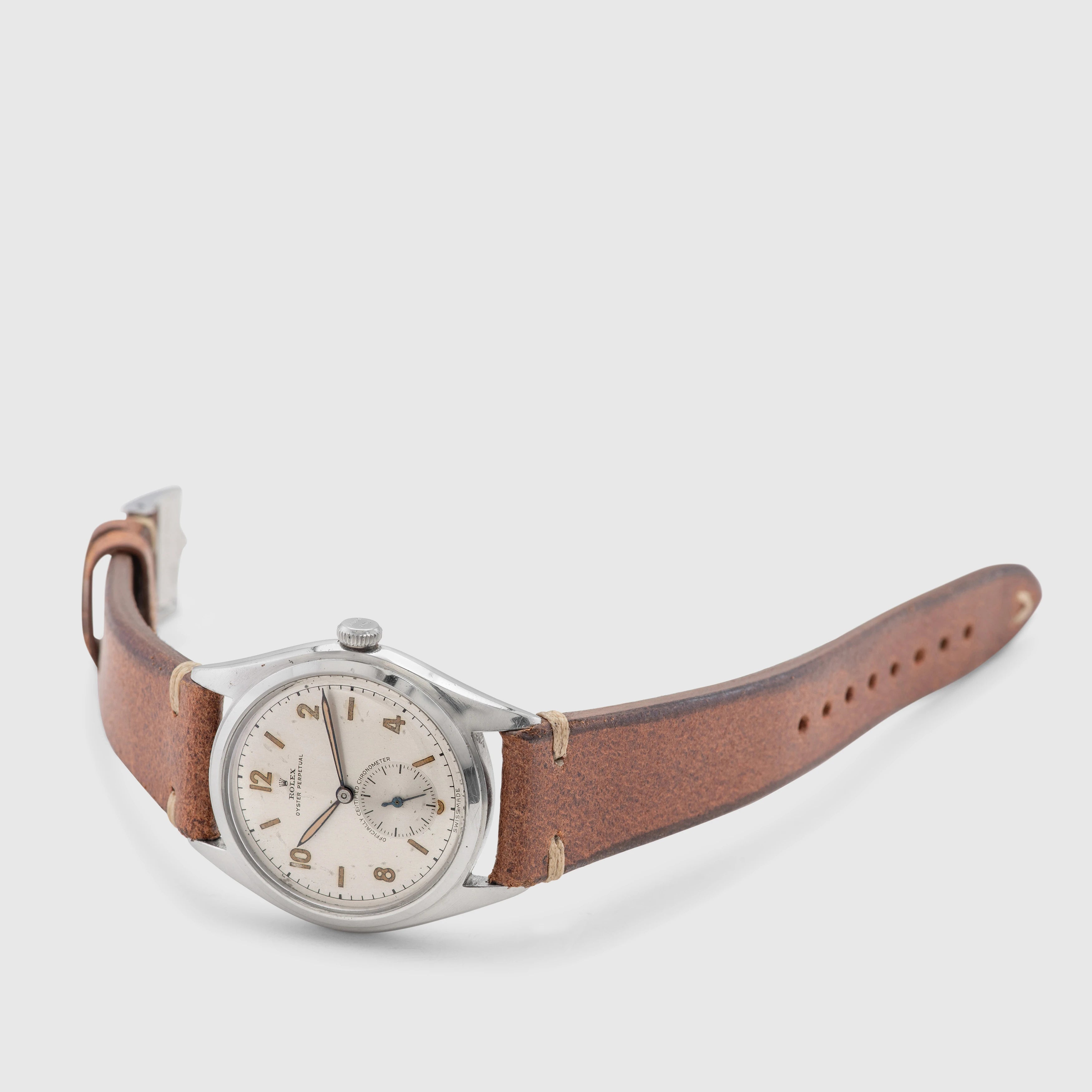 1946 Rolex Rare Big Bubbleback 36mm Arabic Radium dial Ref. 5028