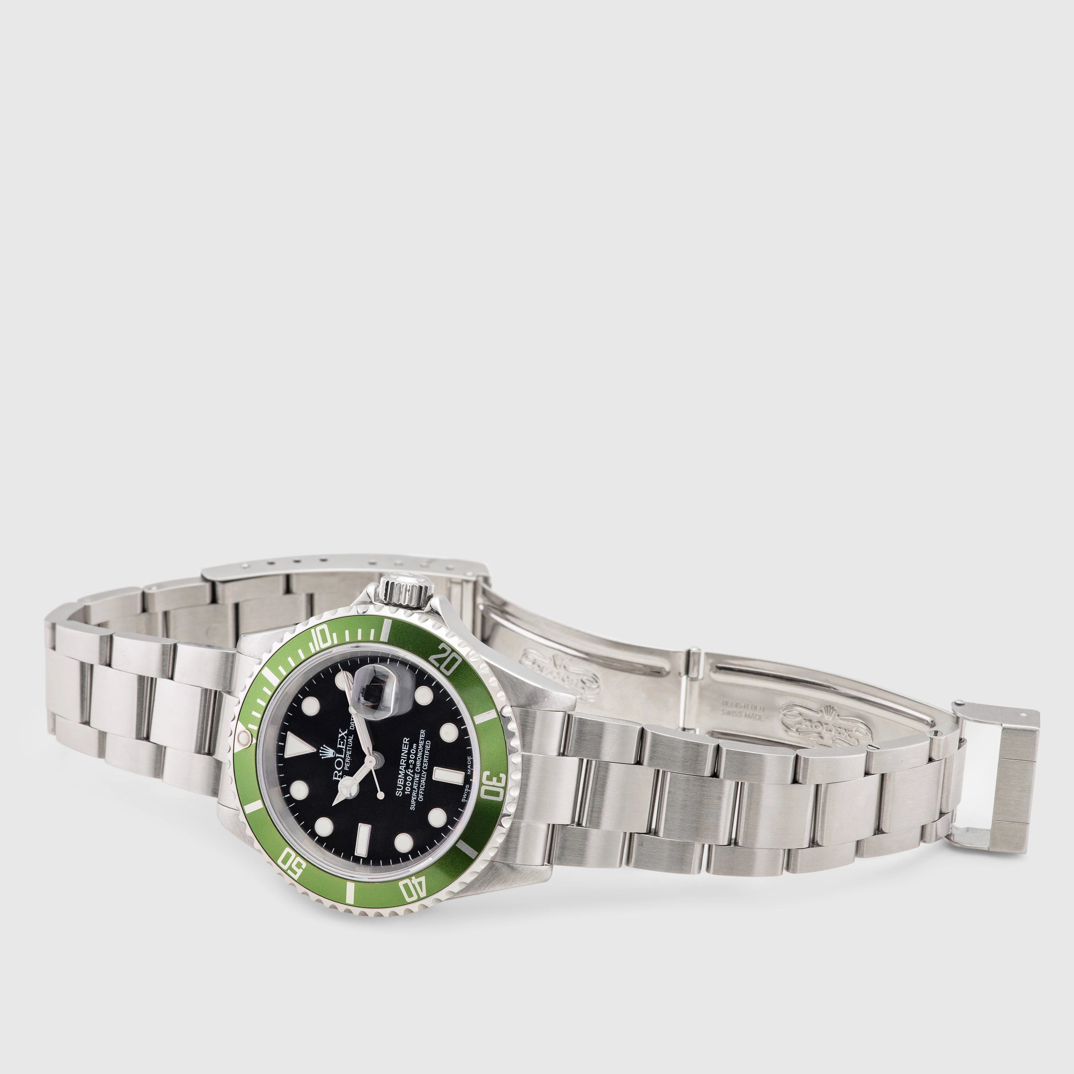 2004 Rolex Submariner F Series Ref. 16610T (Full Set)