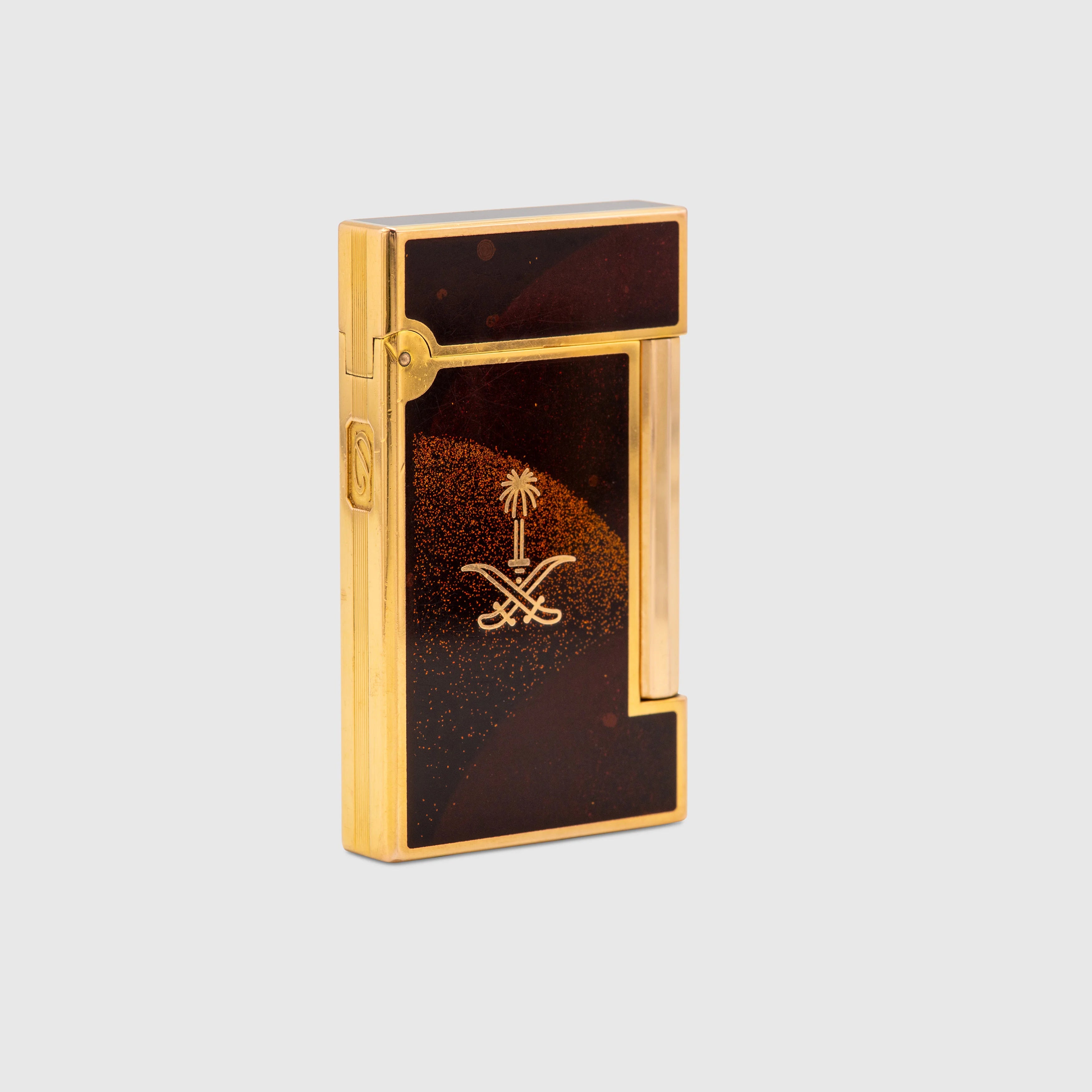 St. Dupont Saudi Dunes Lighter
