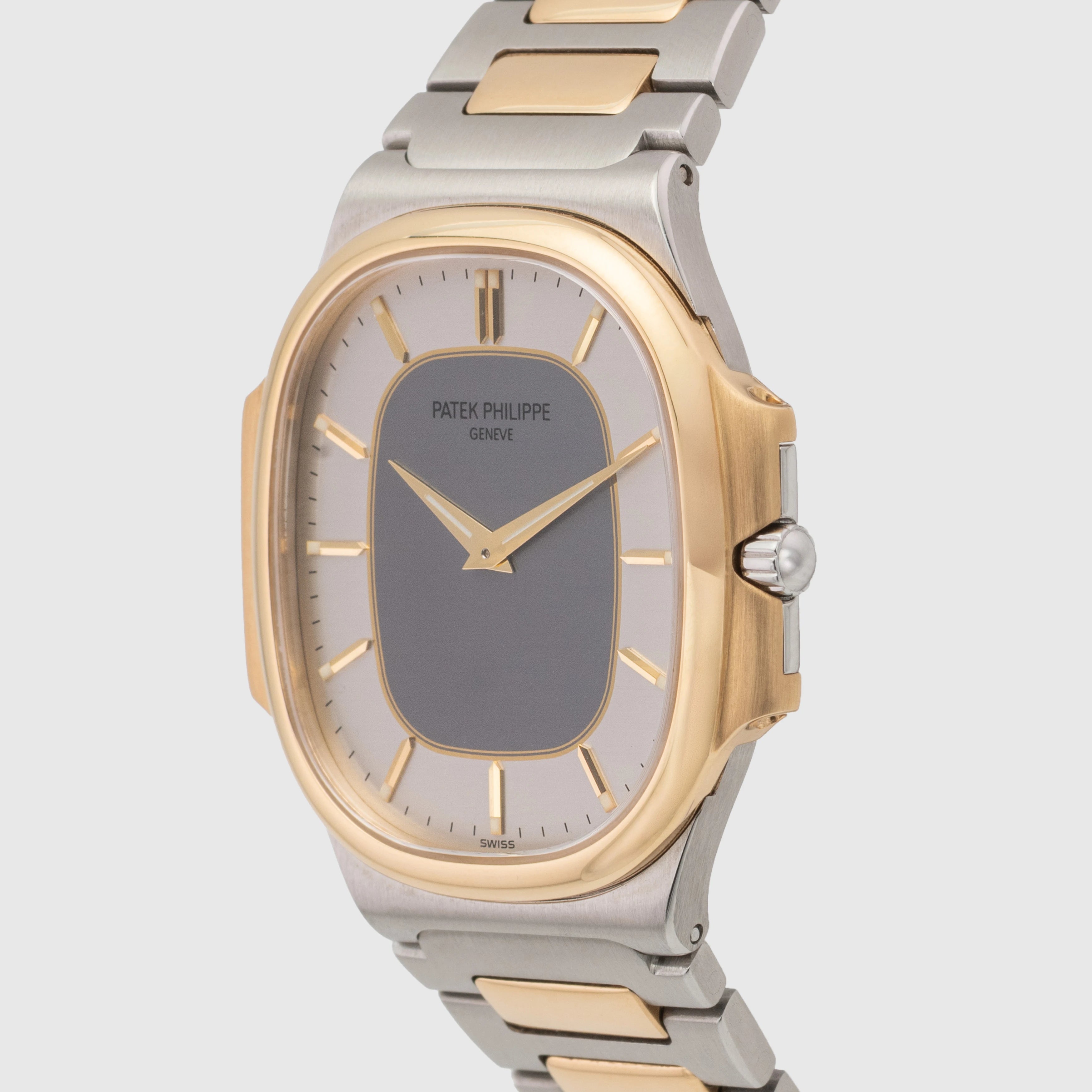 1981/1982 Patek Philippe Nautellipse St/G Ref. 3770/011 (Service Paper & Pouch)