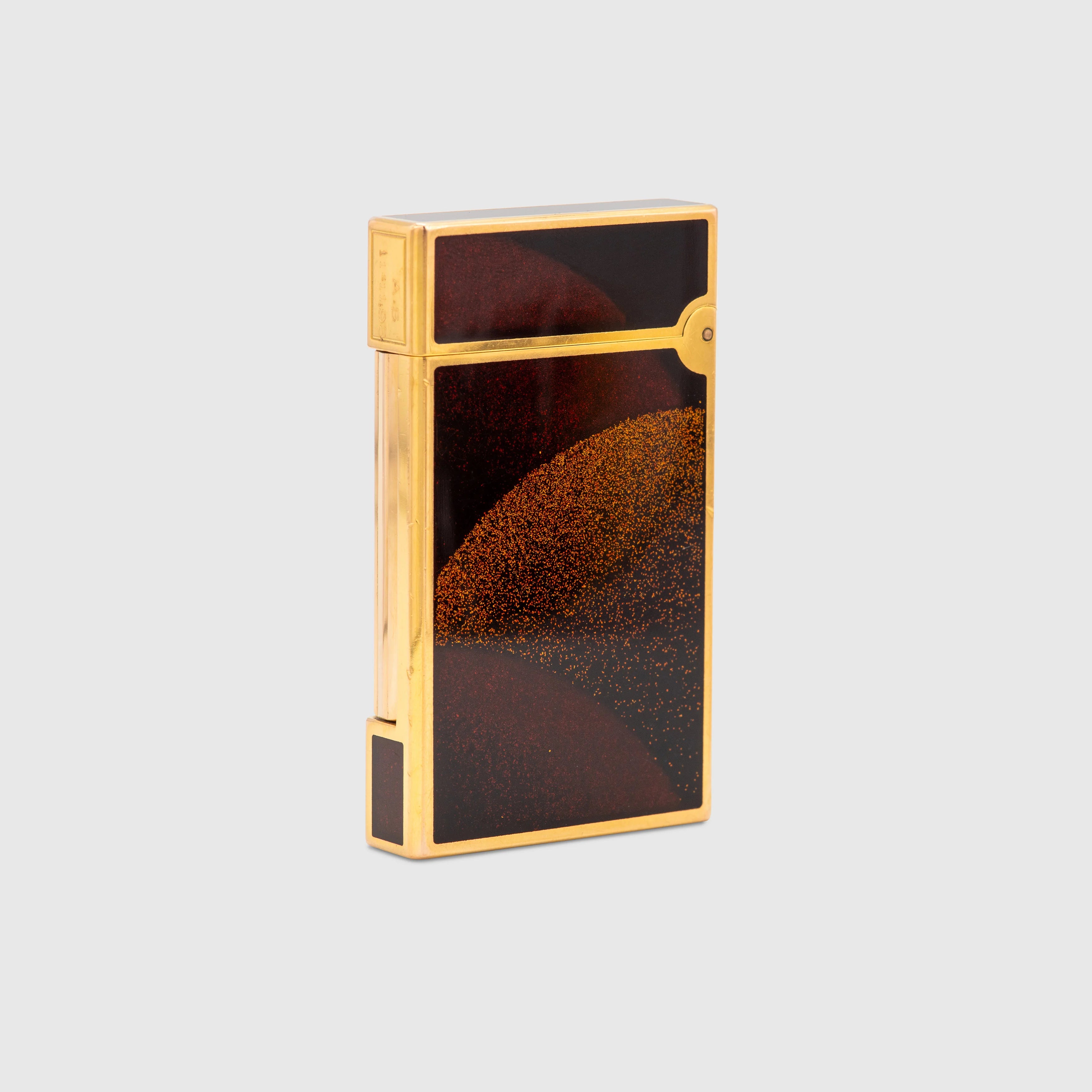 St. Dupont Saudi Dunes Lighter