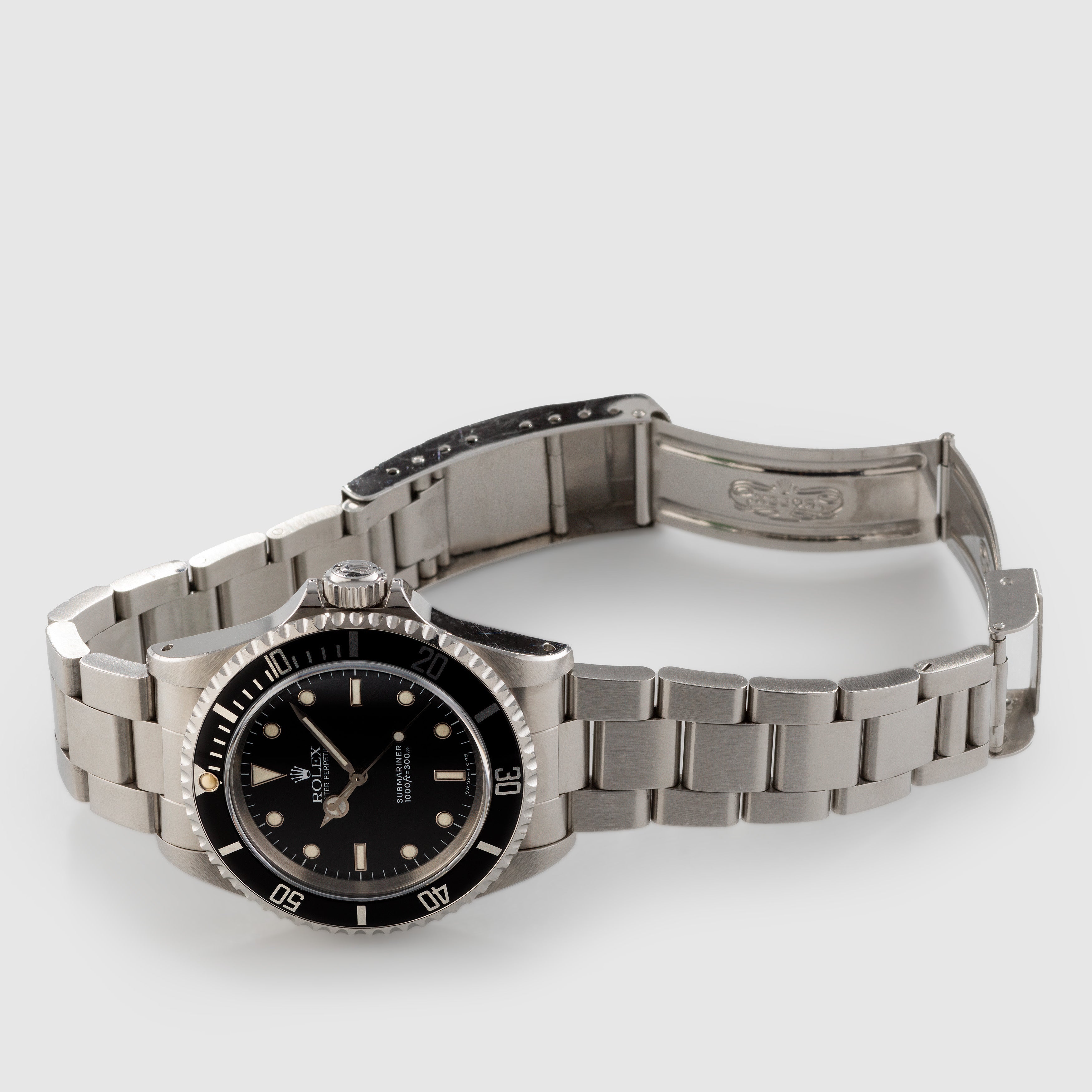 1990 Rolex Submariner Tritium Dial Ref. 14060 (with papers)