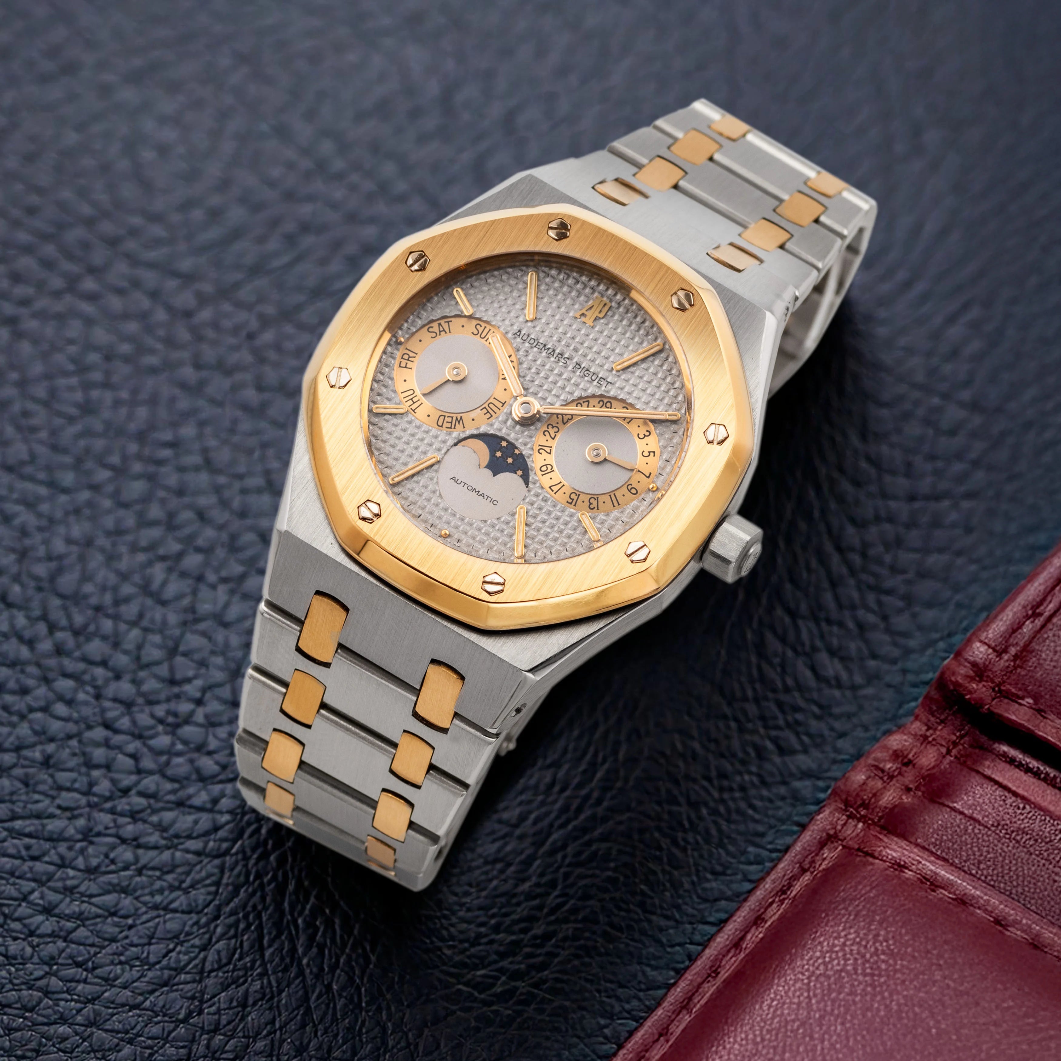 1990's Audemars Piguet Royal Oak St/G Day Date Moonphase Ref. 25594SA