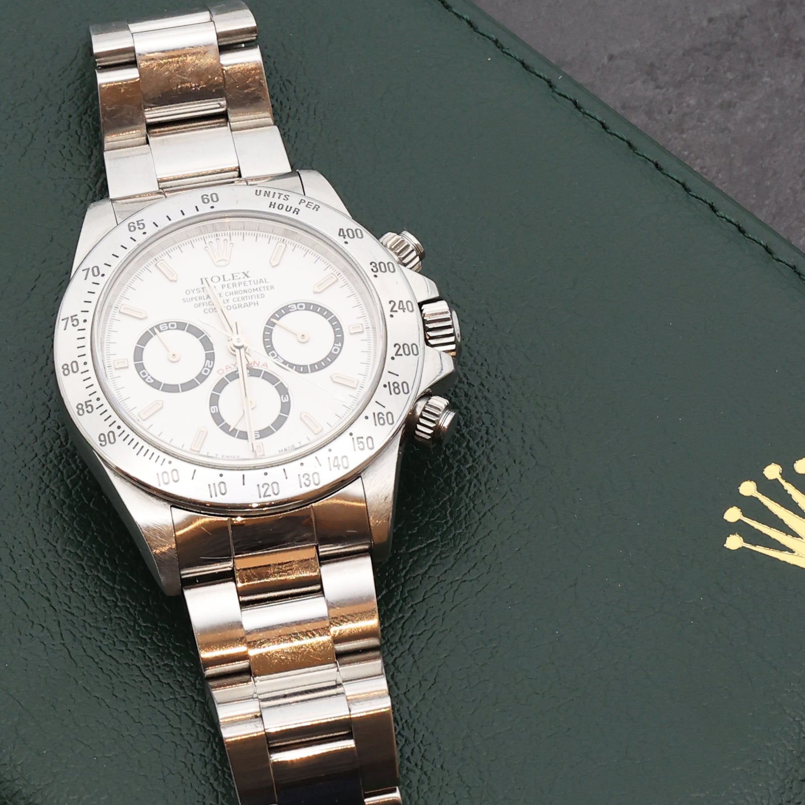 1997 Rolex Daytona White Dial U Series Ref.16520 (with boxes and booklets)