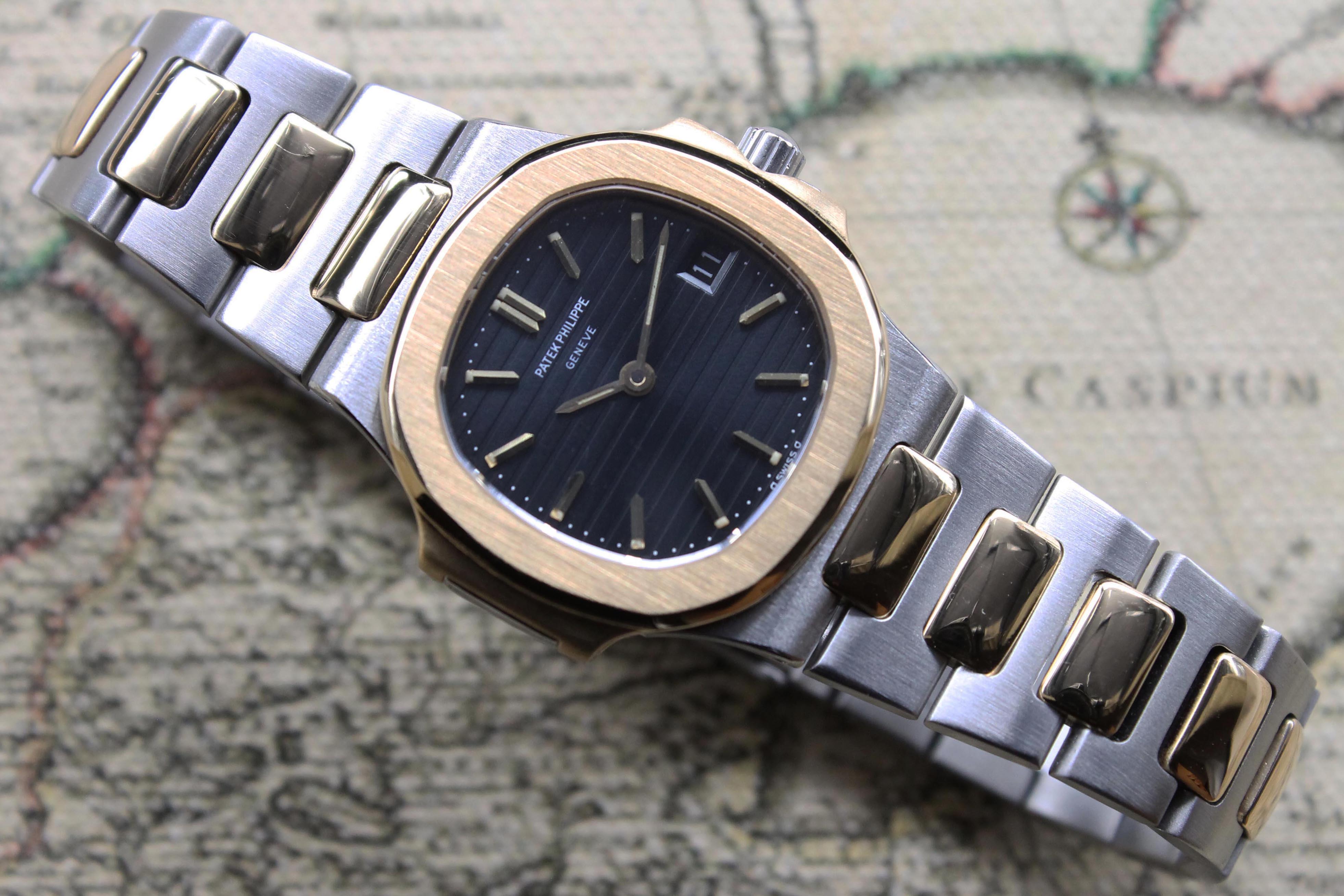 1981 Patek Philippe Nautilus Ladies St/G Ref. 4700 (with Orig. Certificate & Extract from Archives)