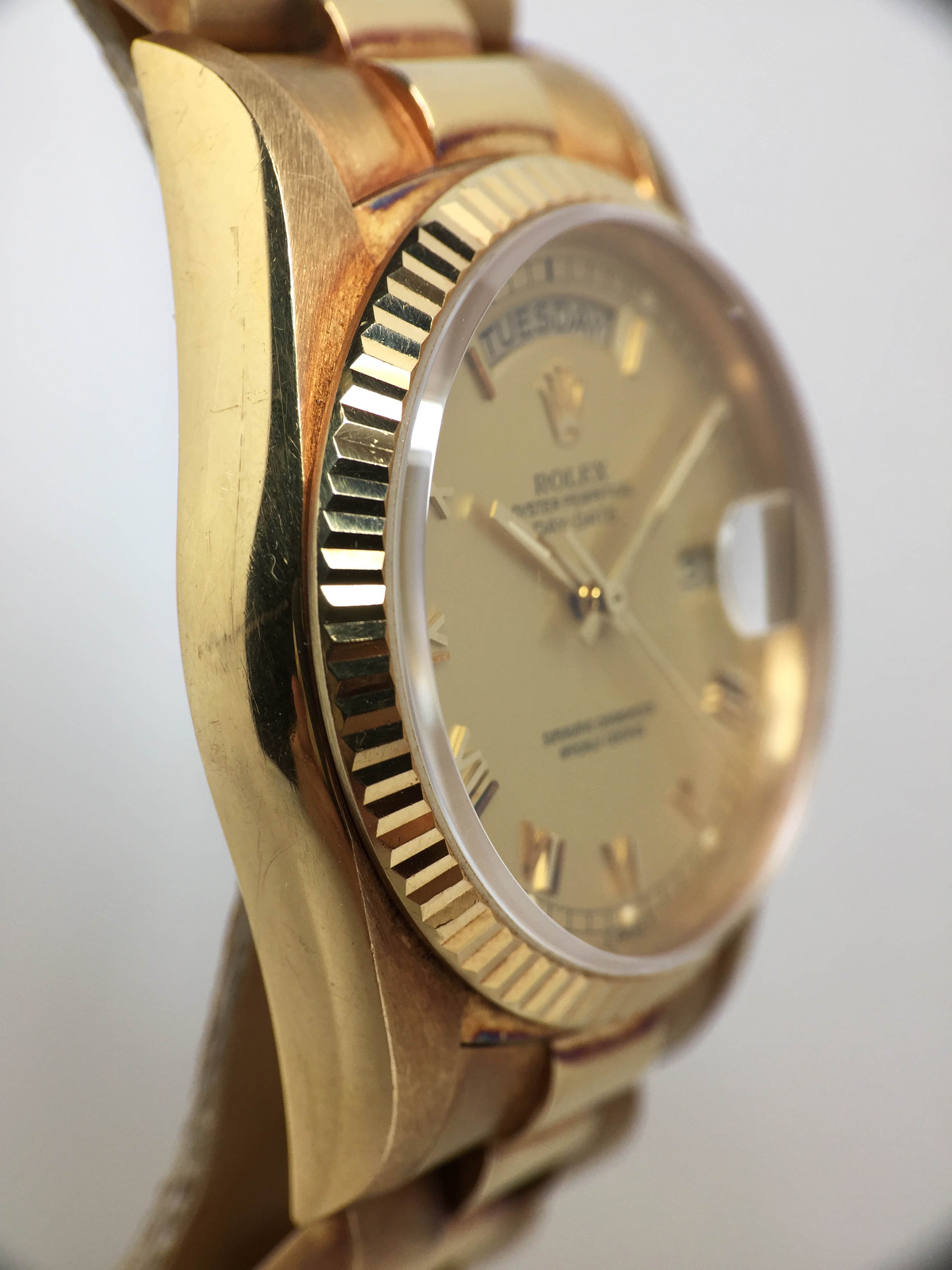 Rolex Day Date Ref. 18038 Year 1986 (Full Set)