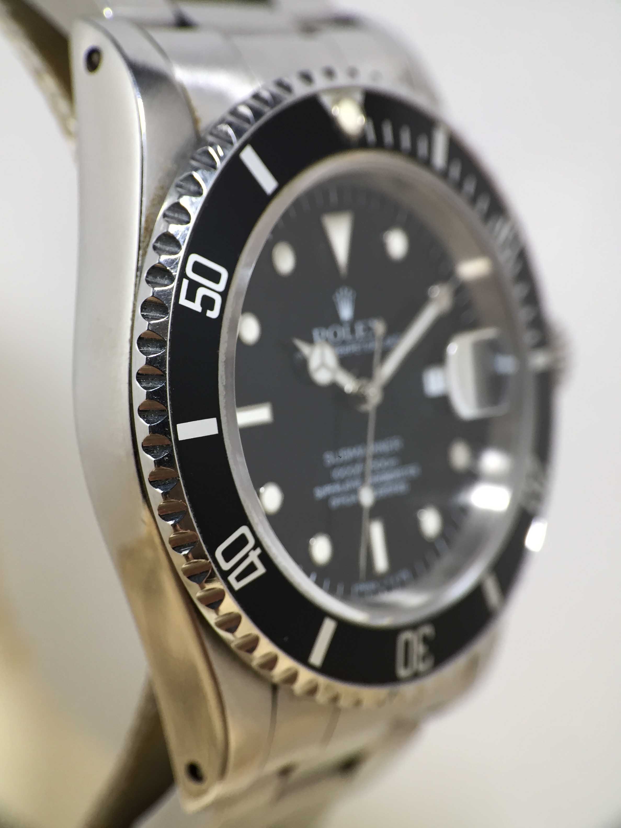 1993 Rolex Submariner Tritium Dial Ref. 16610 (Full Set)