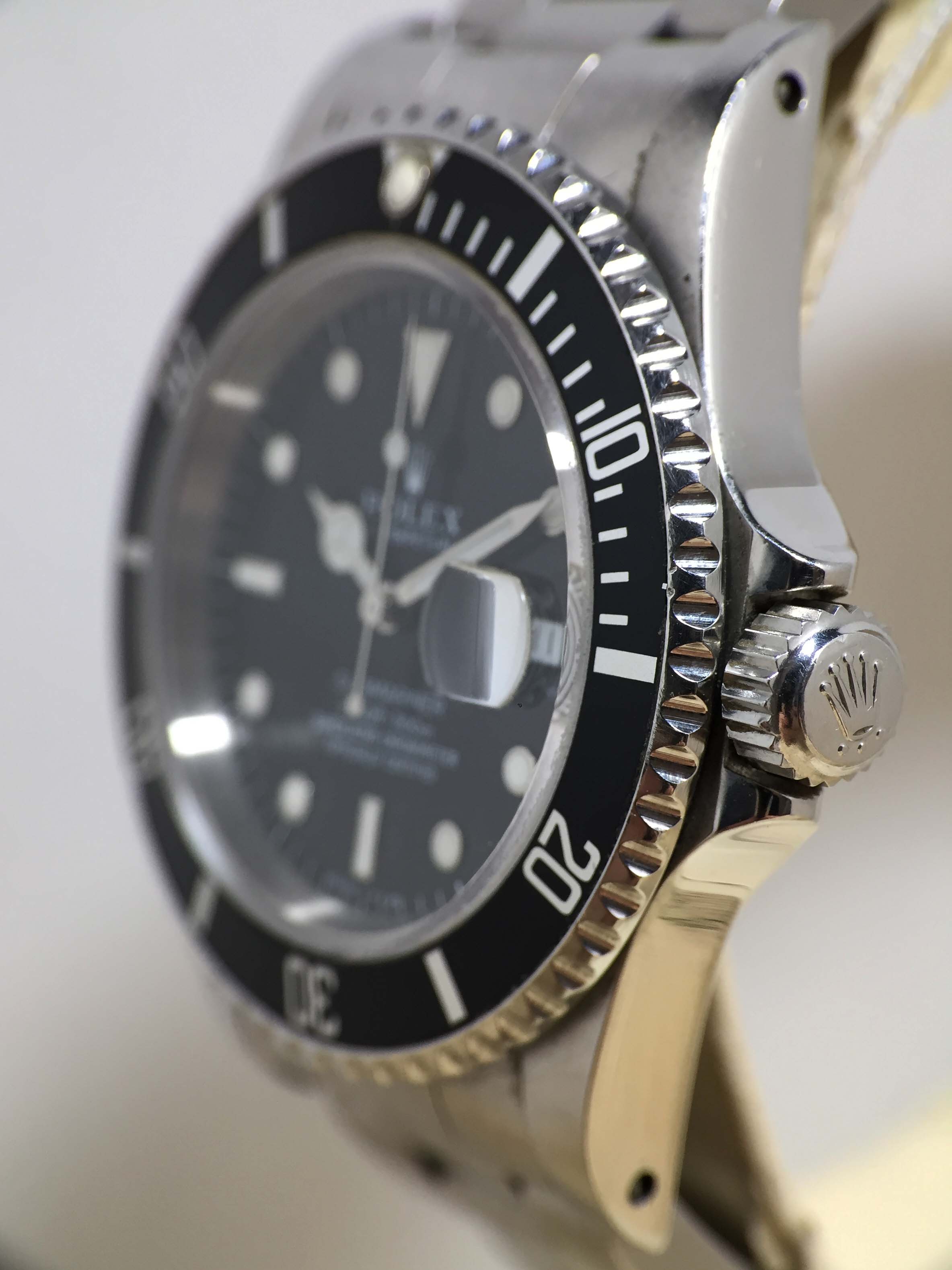 1993 Rolex Submariner Tritium Dial Ref. 16610 (Full Set)