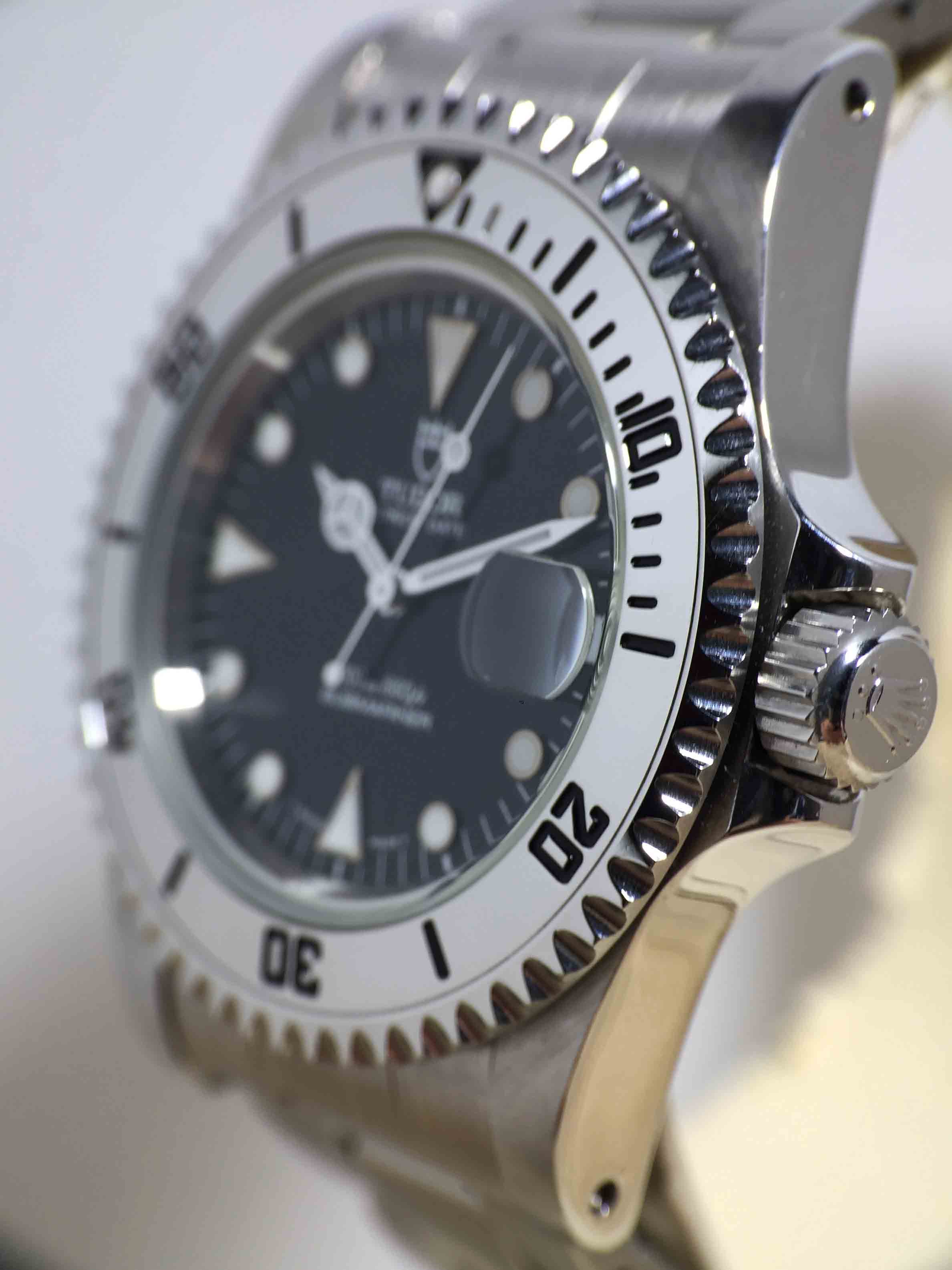 1997 Tudor Submariner 'Rare Steel bezel' Ref.  79190 (Full Set)