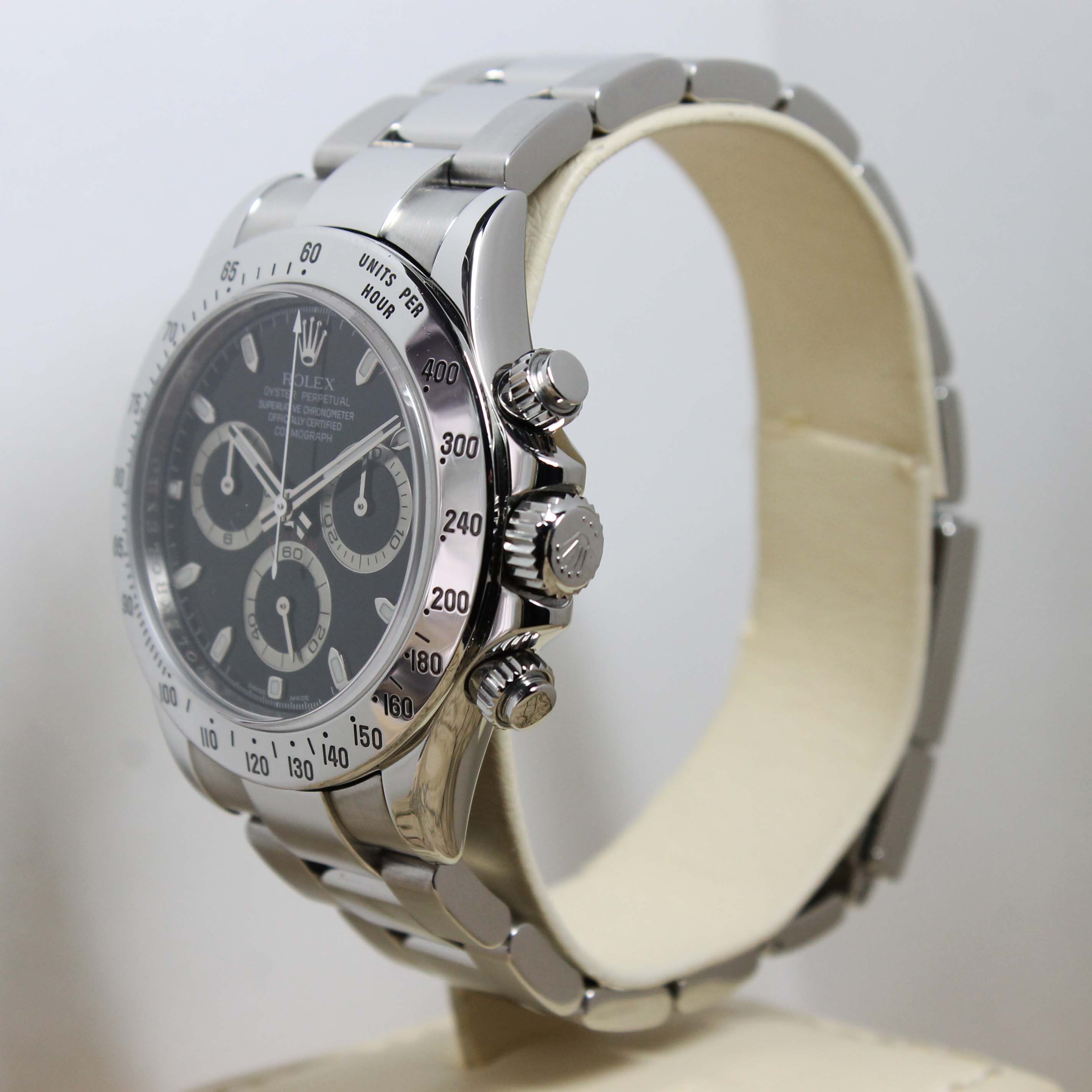 Rolex Daytona Ref. 116520 Year 2006 (with Box & Papers)