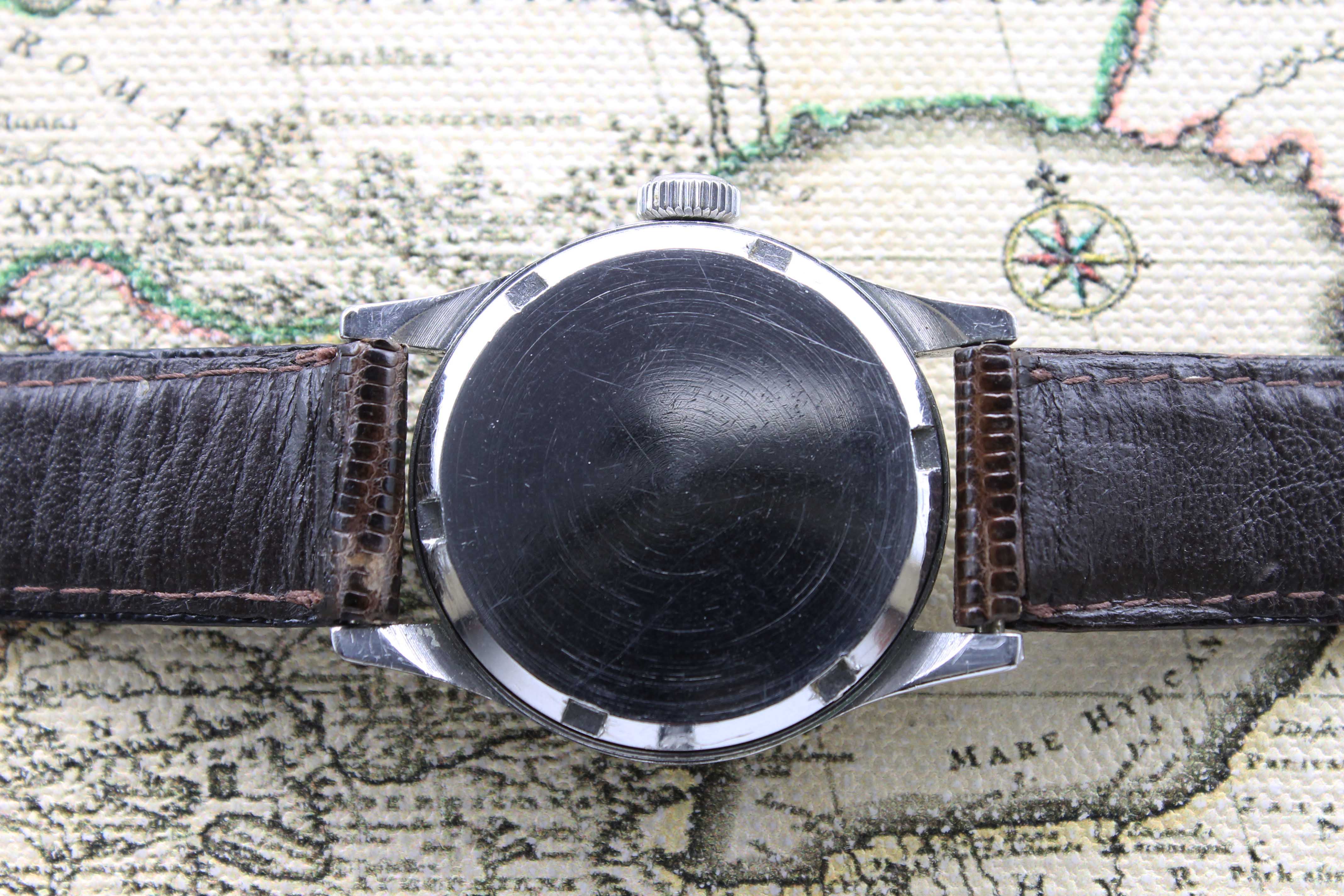 1944 Omega Sub Second Ref. 2165