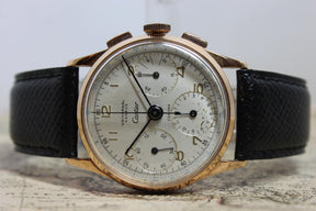 Universal Geneve Compax 'Cartier' Ref. 12494 Year 1950 (with Extract from Archives)