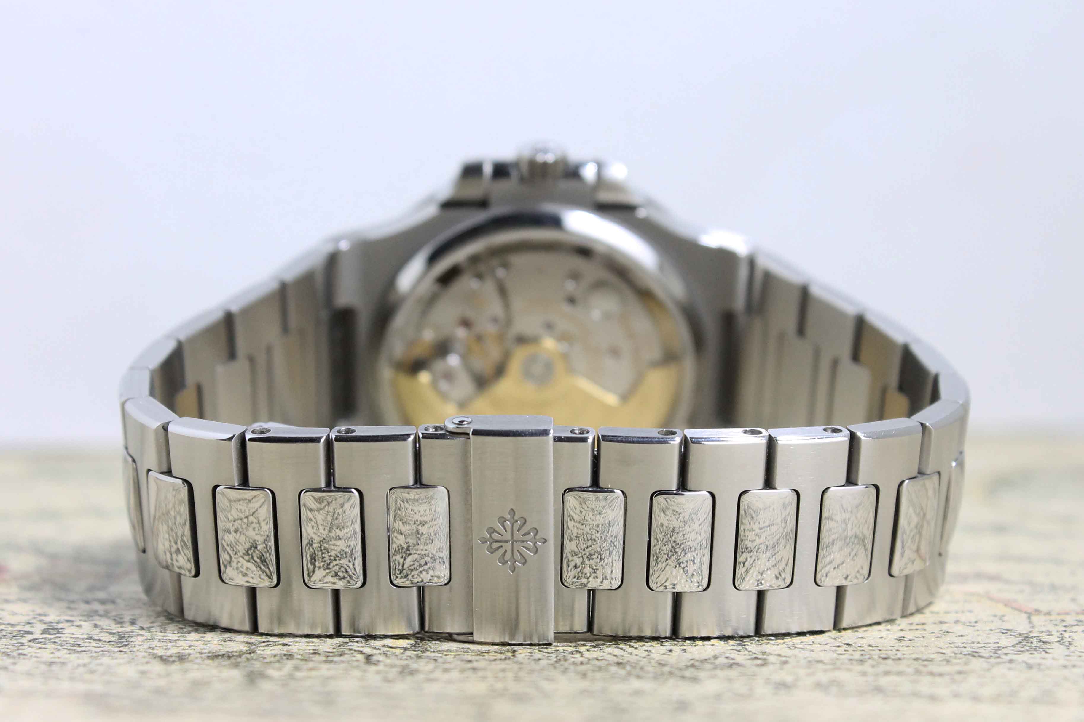 2011 Patek Philippe Nautilus Ref. 5800 (Full Set)